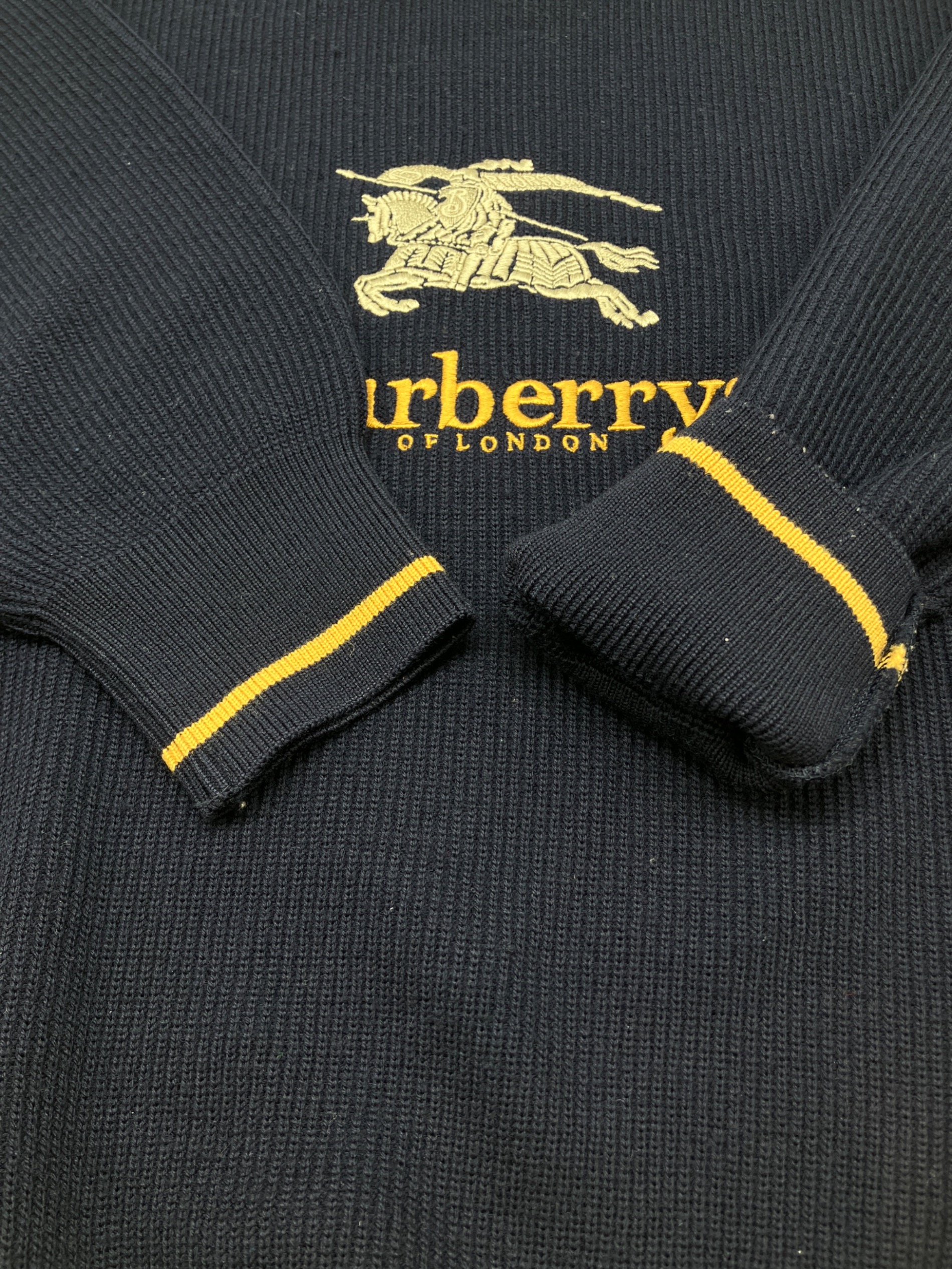 中古・古着通販】Burberry's (バーバリー) 90sロゴ刺繍ニット 白タグ