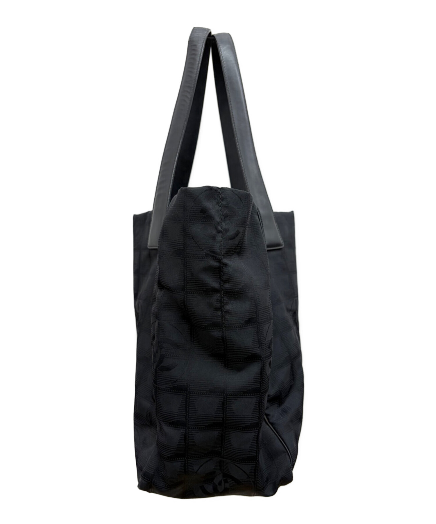 中古・古着通販】CHANEL (シャネル) ニュートラベルライン ブラック