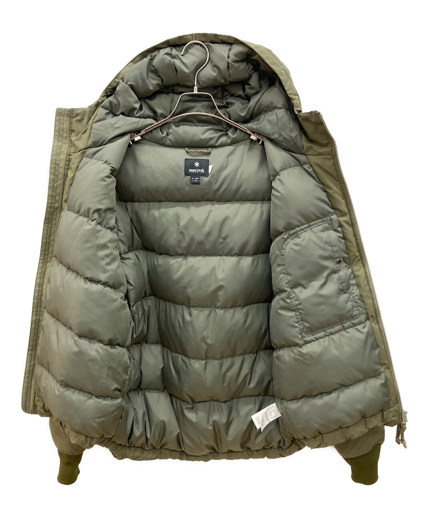 中古・古着通販】Snow peak (スノーピーク) ダウンジャケット カーキ 中古・古着通販】Snow peak (スノーピーク) ダウンジャケット カーキ