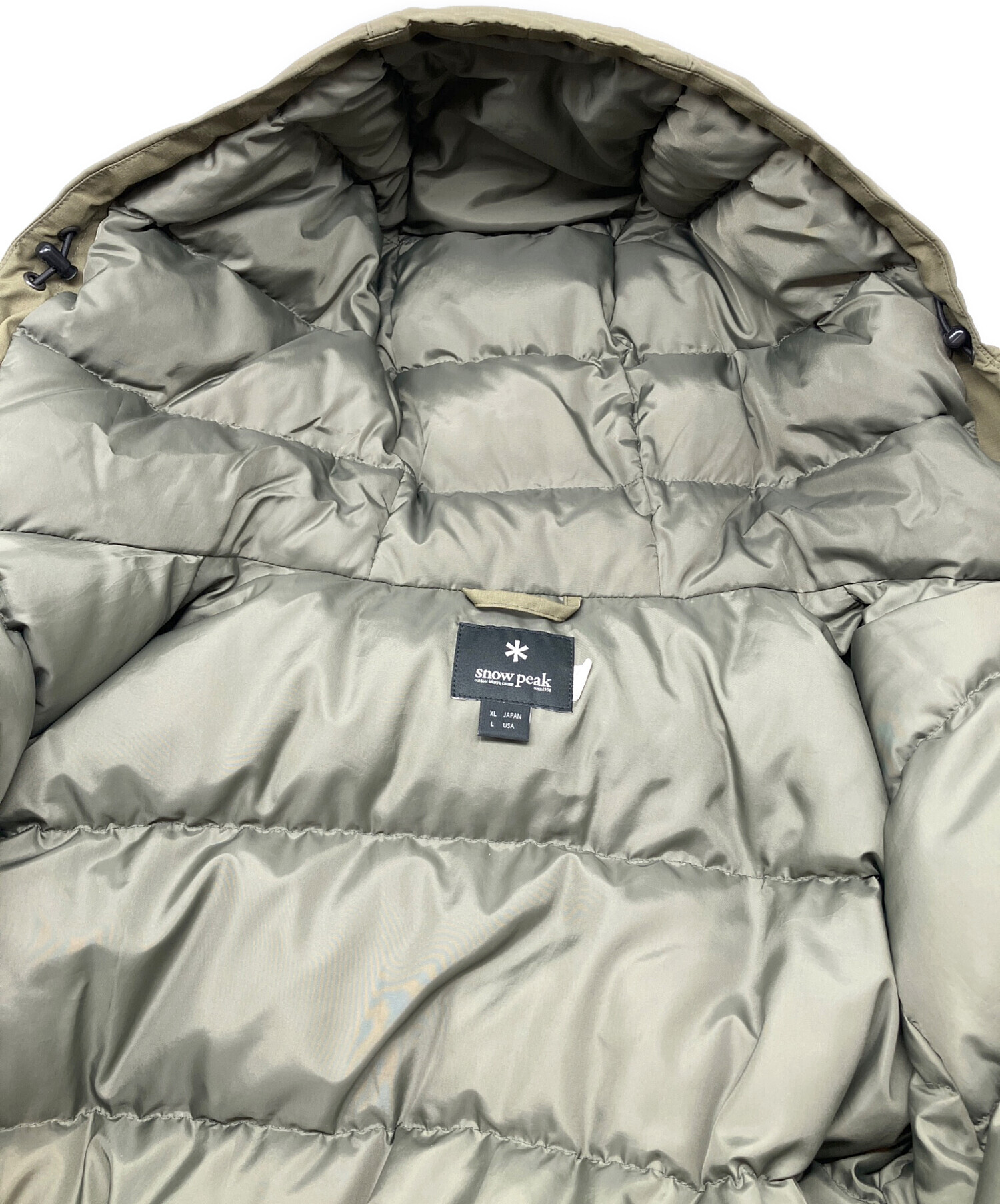 中古・古着通販】Snow peak (スノーピーク) ダウンジャケット カーキ 中古・古着通販】Snow peak (スノーピーク) ダウンジャケット カーキ