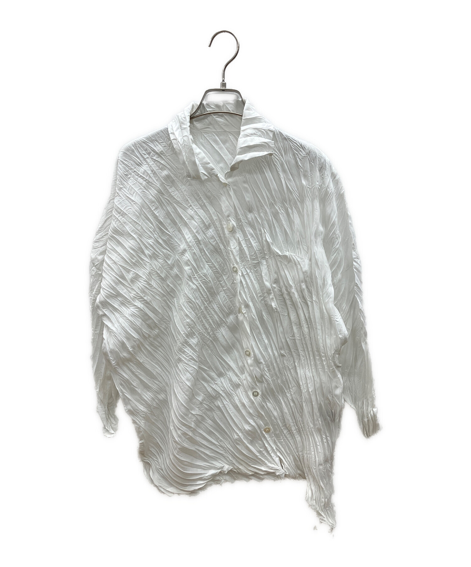 イッセイミヤケ ミー ISSEY MIYAKE me シャツ プリーツ 中古・古着通販】me ISSEY MIYAKE (ミーイッセイ ミヤケ) プリーツ