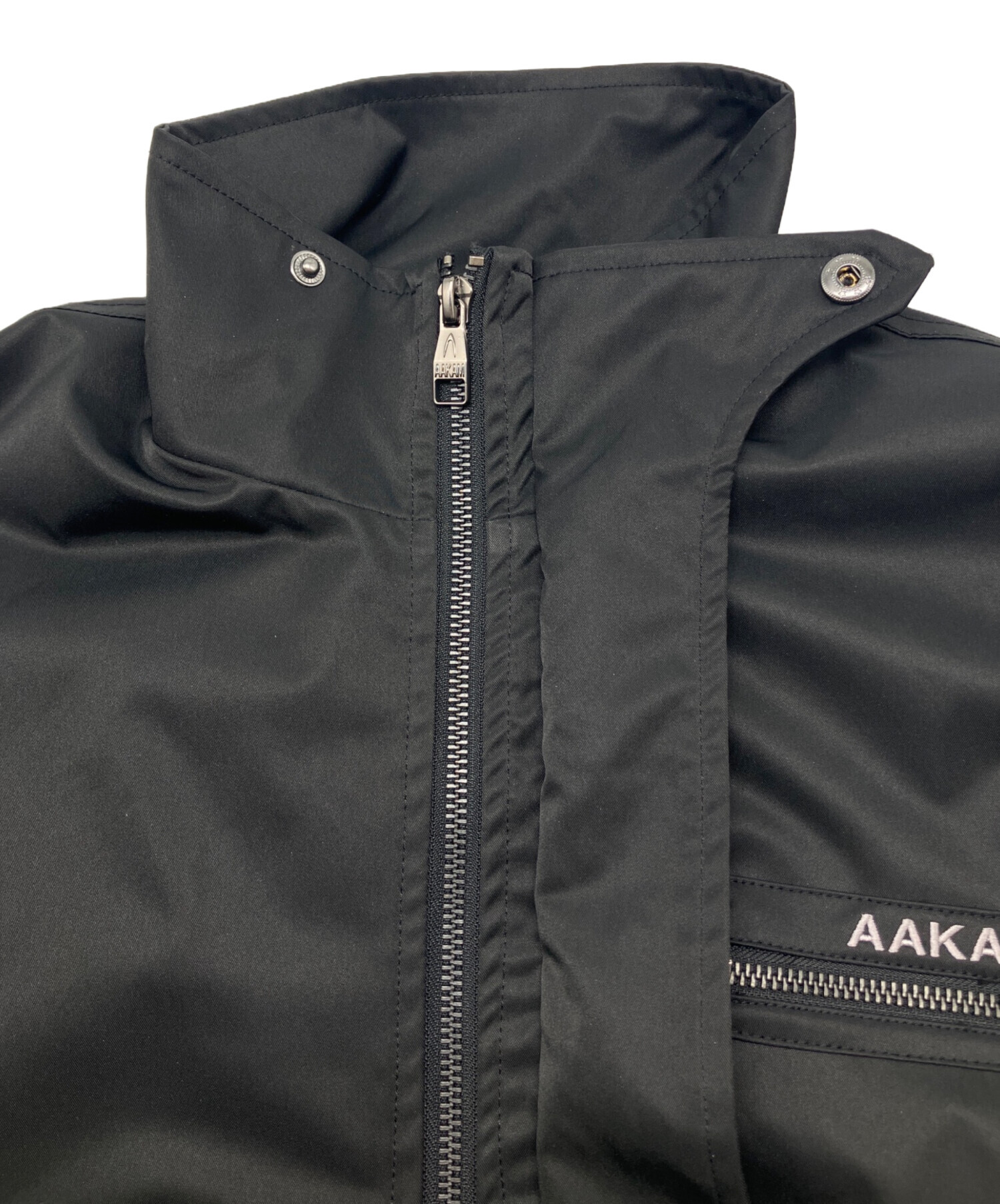中古・古着通販】AAKAM (アーカム) High-Neck Button Jacket ブラック