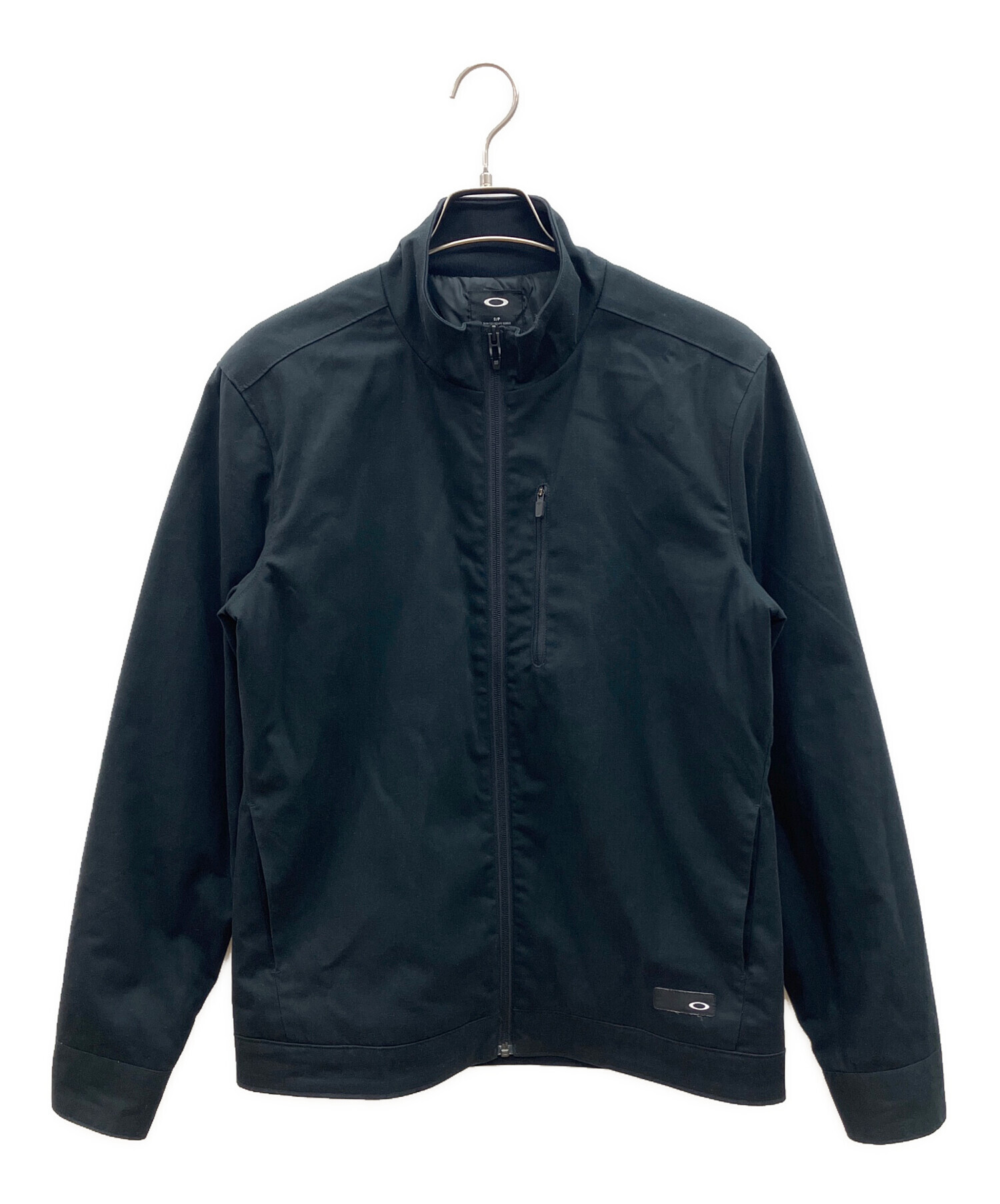 オークリーの中古衣料品 中古・古着通販】OAKLEY (オークリー) ボンバージャケット ブラック