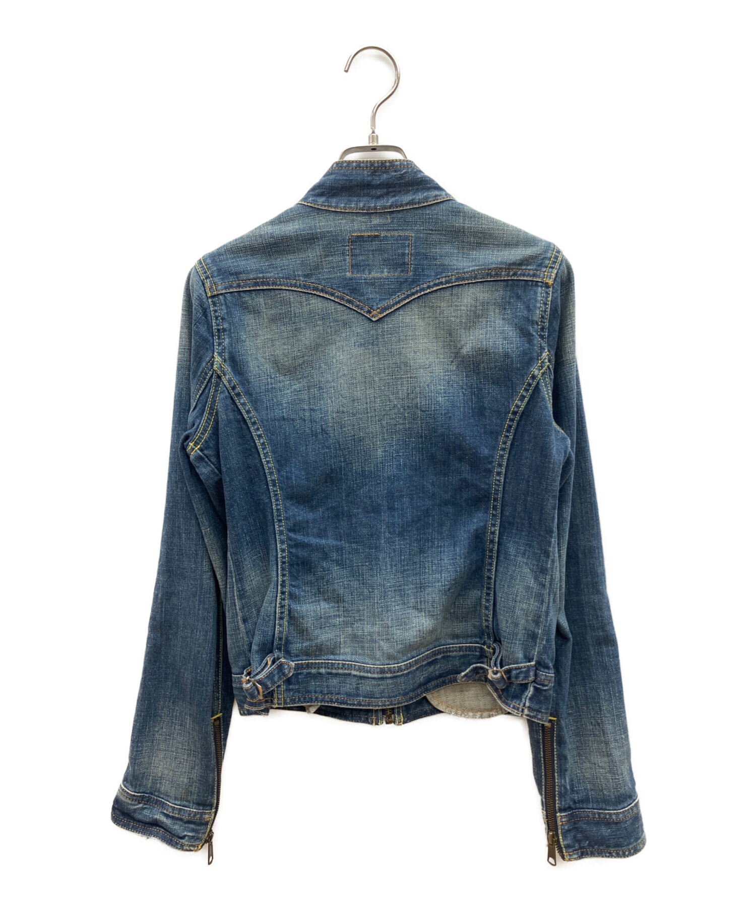 【美品】リーバイス　デニムジャケット　Y2K　2001年製　初期モデル　Mサイズ 中古・古着通販】LEVI'S (リーバイス) ジップデニムジャケット Y2K