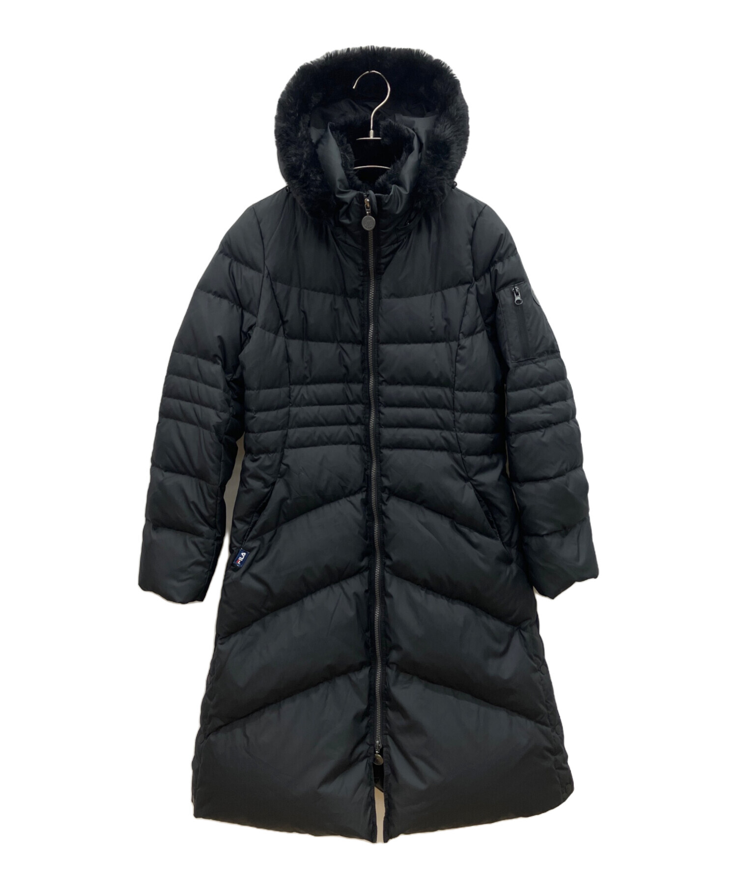 FILLA GOLF 2WAY フィラ ゴルフ ダウンコート 袖ロゴ 撥水コート 中古・古着通販】FILA GOLF (フィラゴルフ) ダウンコート ブラック