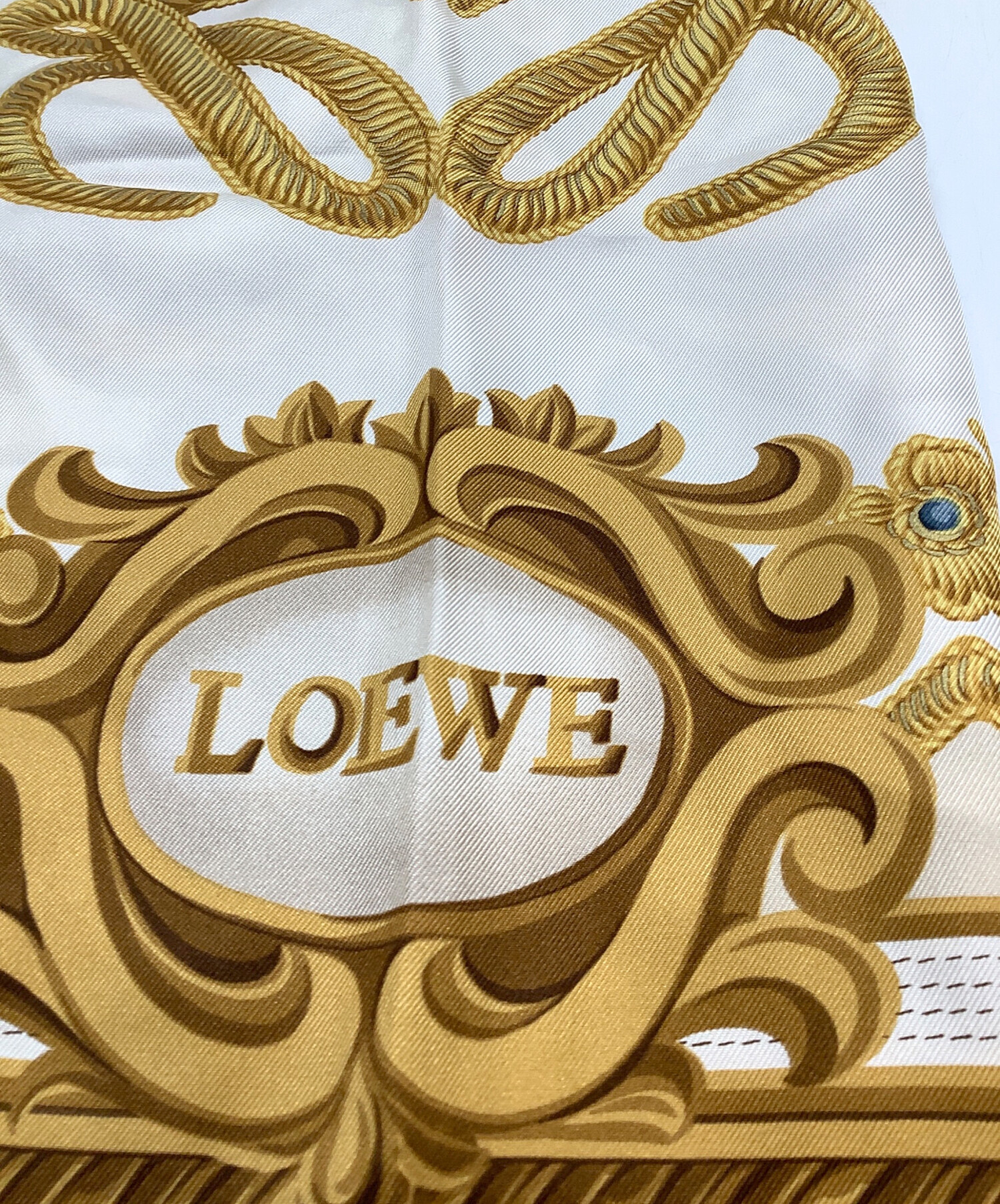 中古・古着通販】LOEWE (ロエベ) シルクスカーフ｜ブランド・古着通販