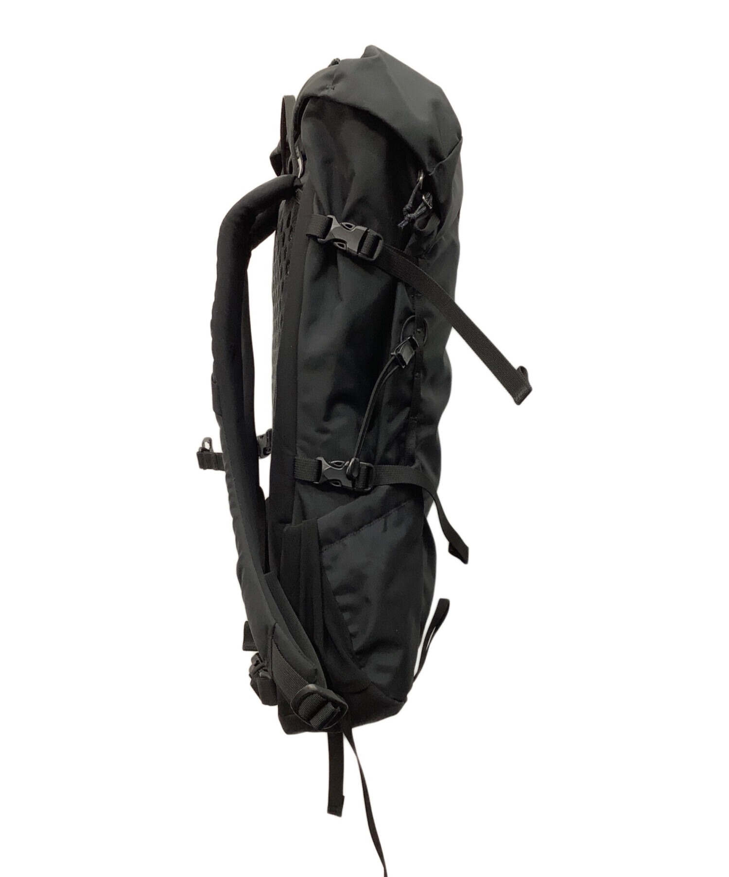 中古・古着通販】ARC'TERYX (アークテリクス) リュック ブラック