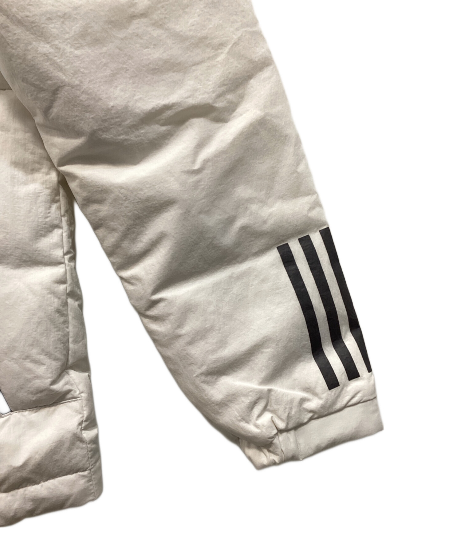 中古・古着通販】adidas (アディダス) ダウンジャケット ホワイト