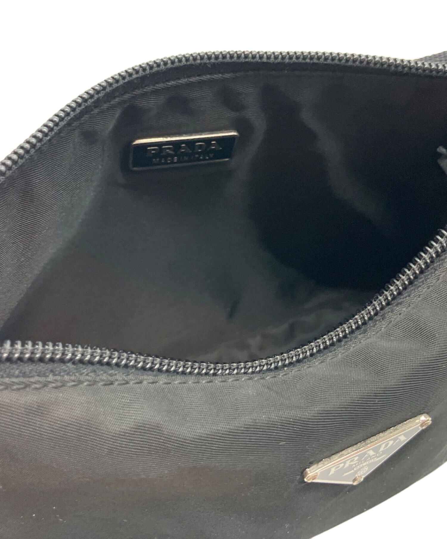 中古・古着通販】PRADA (プラダ) ナイロンポーチ ブラック