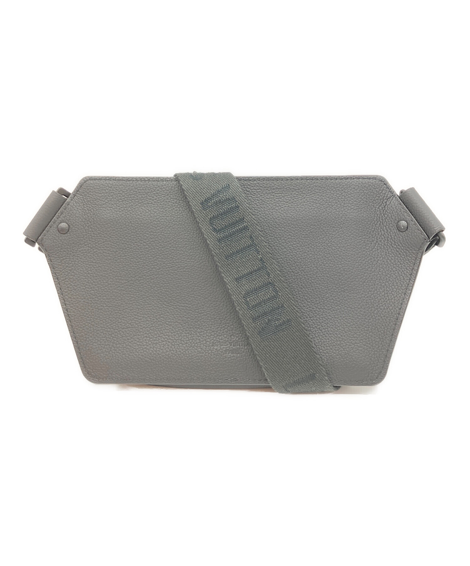 Louis Vuitton グレー ボディバッグ 中古・古着通販】LOUIS VUITTON (ルイ ヴィトン) ボディーバッグ