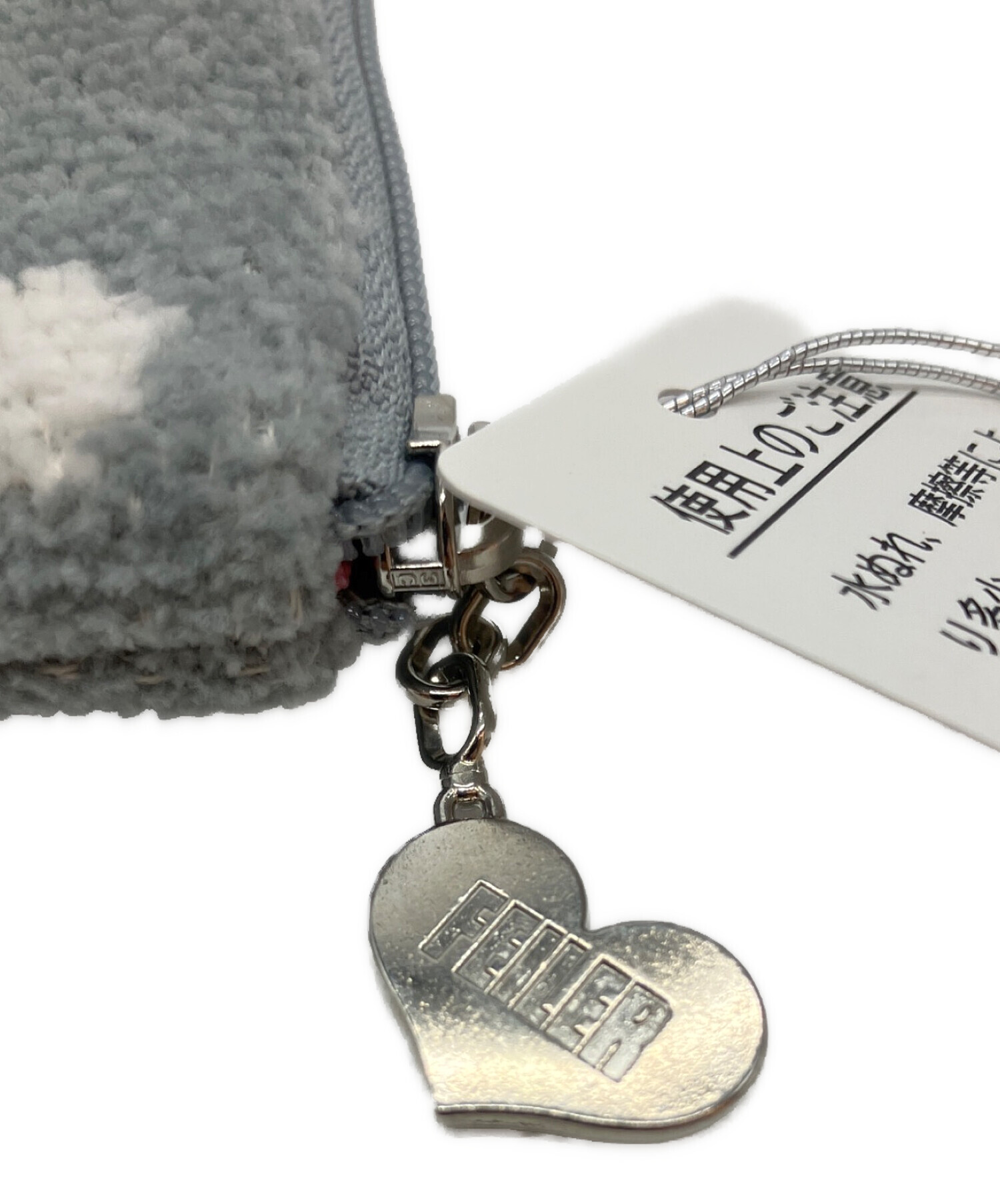 未使用　ファミリア　フェイラー　ポーチ　グレー 中古・古着通販】FEILER (フェイラー) モンプティルル ポーチ グレー