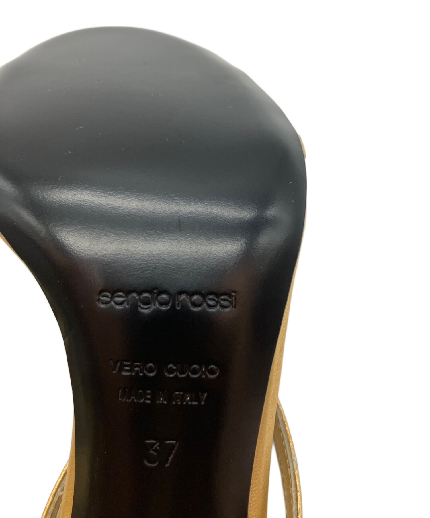 【未使用級】SERGIO ROSSI スクエア パンプス スエード ゴールド金具 中古・古着通販】sergio rossi (セルジオロッシ) ハイヒールパンプス
