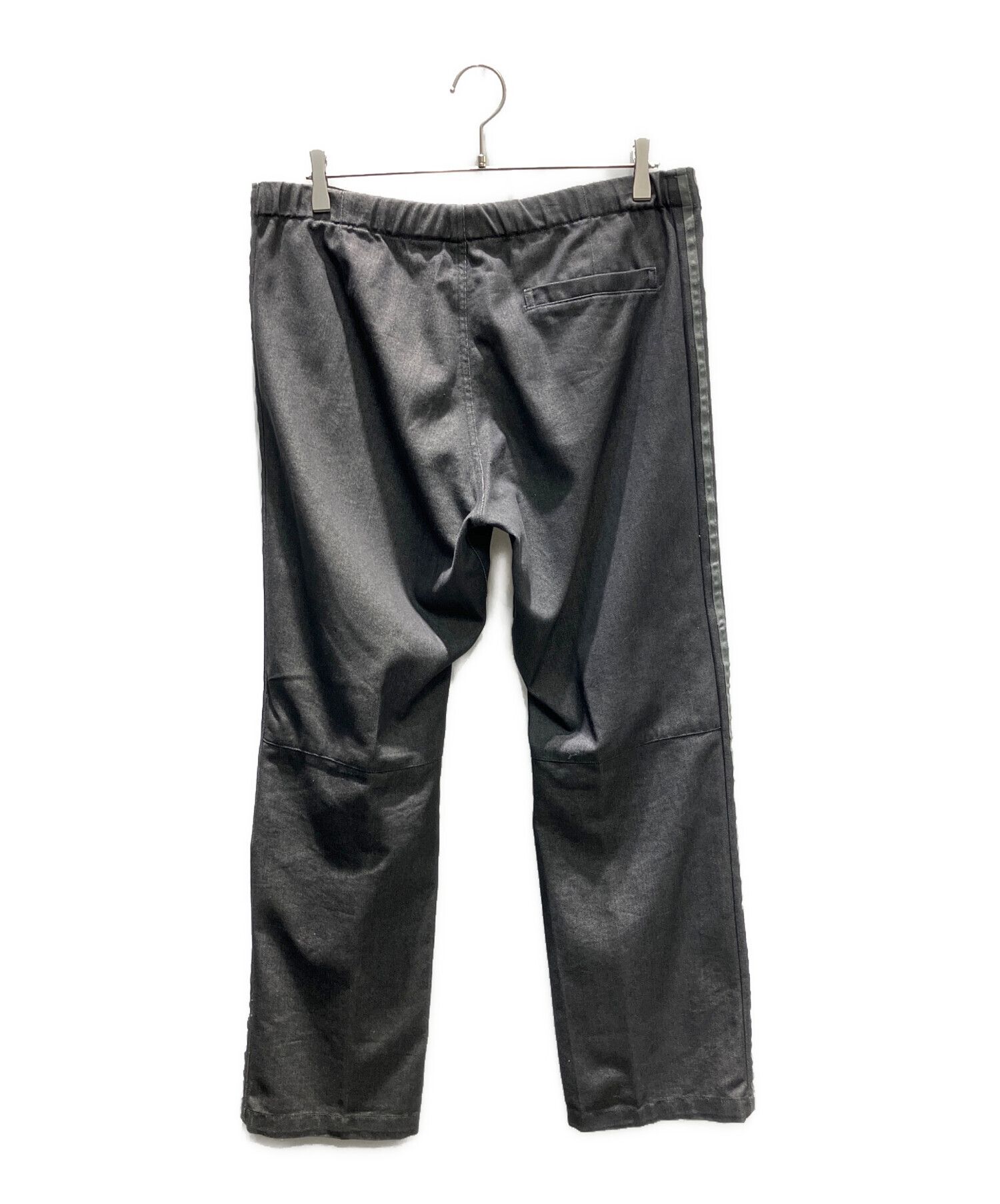 中古・古着通販】adidas (アディダス) ストレートデニムパンツ グレー