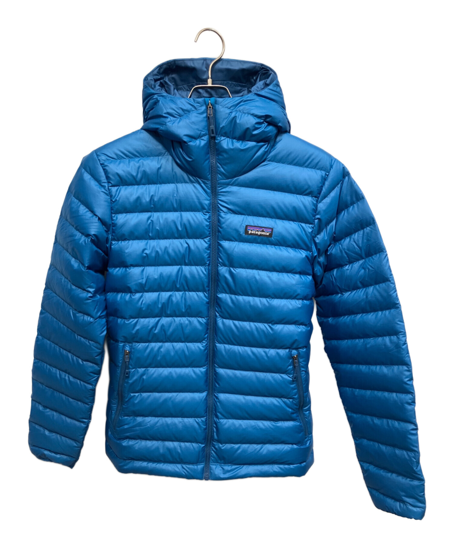 パタゴニア ダウンセーターフーディ ダウンジャケット S ブルー 中古・古着通販】Patagonia (パタゴニア) ダウンセーターフーディ