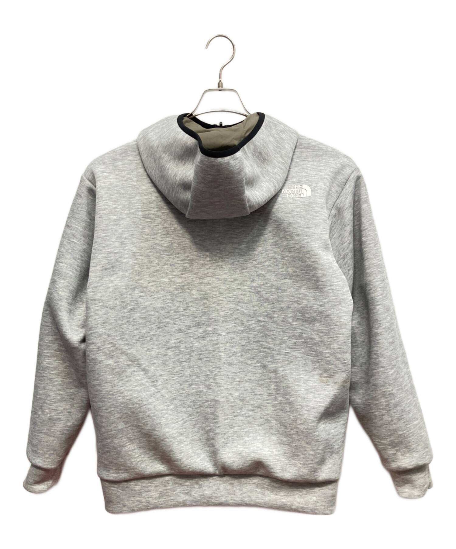 THE NORTH FACE グレー フード付きアウター　リバーシブル THE NORTH FACE グレー フード付きアウター リバーシブル 中古・古着