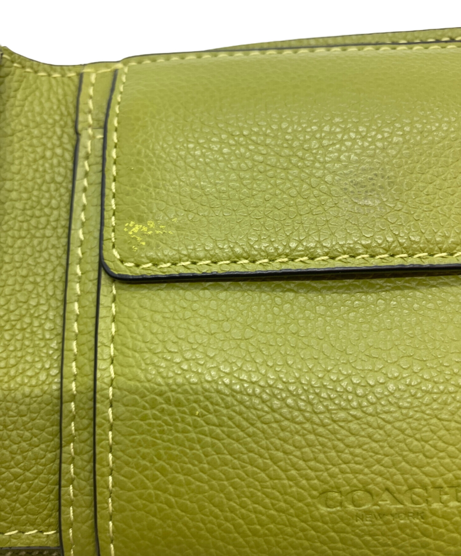 中古・古着通販】COACH (コーチ) 2つ折り財布 黄緑｜ブランド・古着