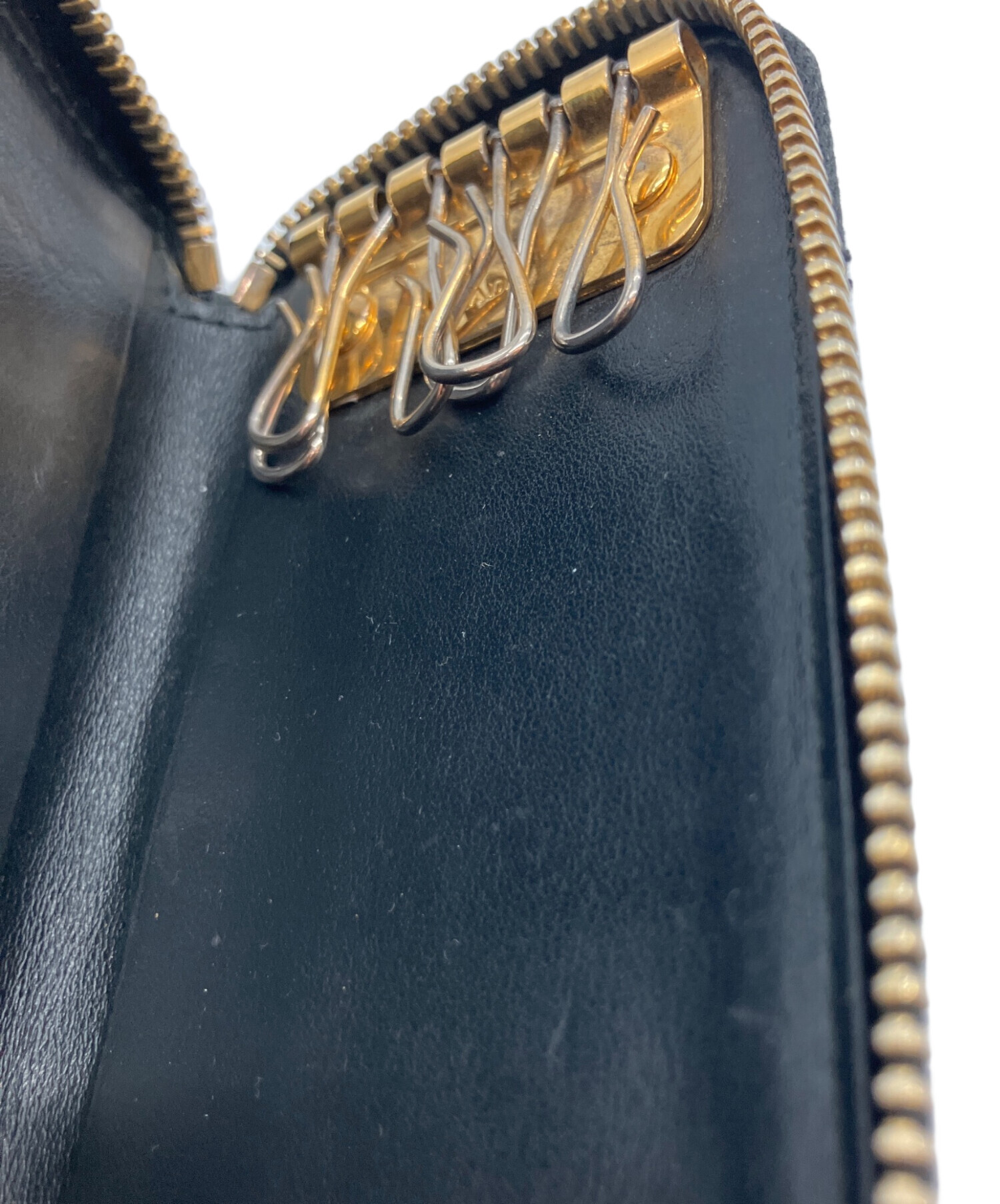 中古・古着通販】PRADA (プラダ) 6連キーケース ブラック｜ブランド