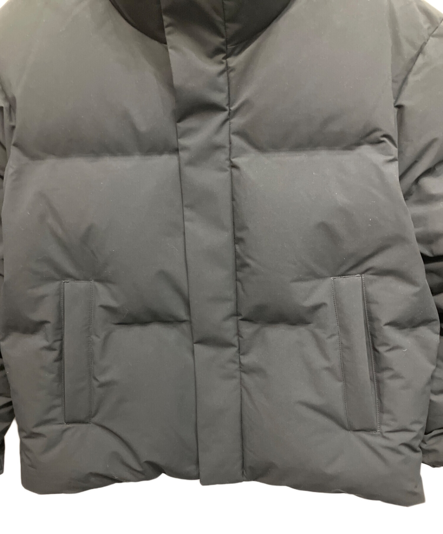 中古・古着通販】UNIQLO (ユニクロ) シームレスダウンジャケット