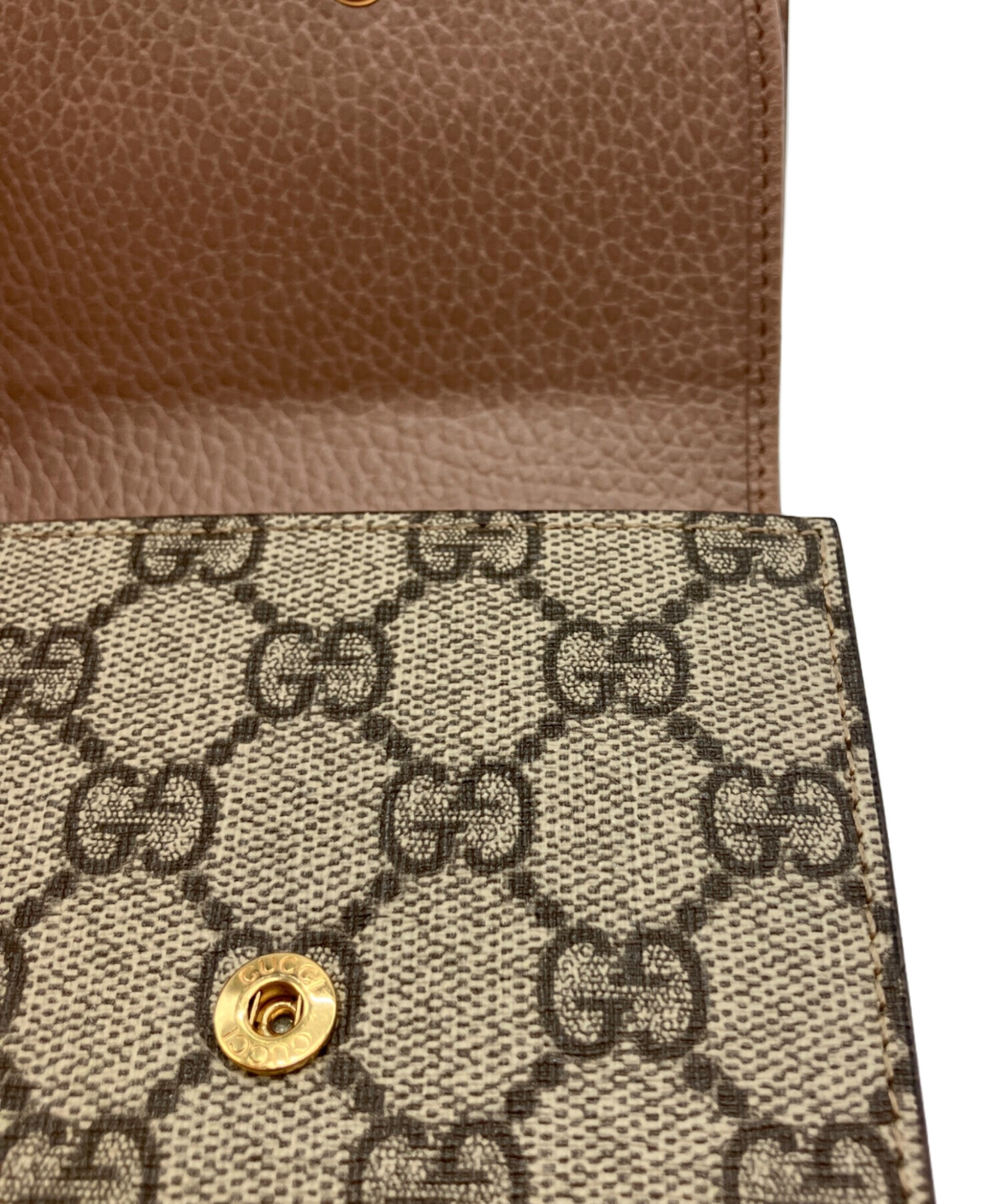 ハイジ様✨GUCCI 二つ折り財布 GG マーモント レザー ベージュ 中古・古着通販】GUCCI (グッチ) GGマーモント 2つ折り財布 ベージュ