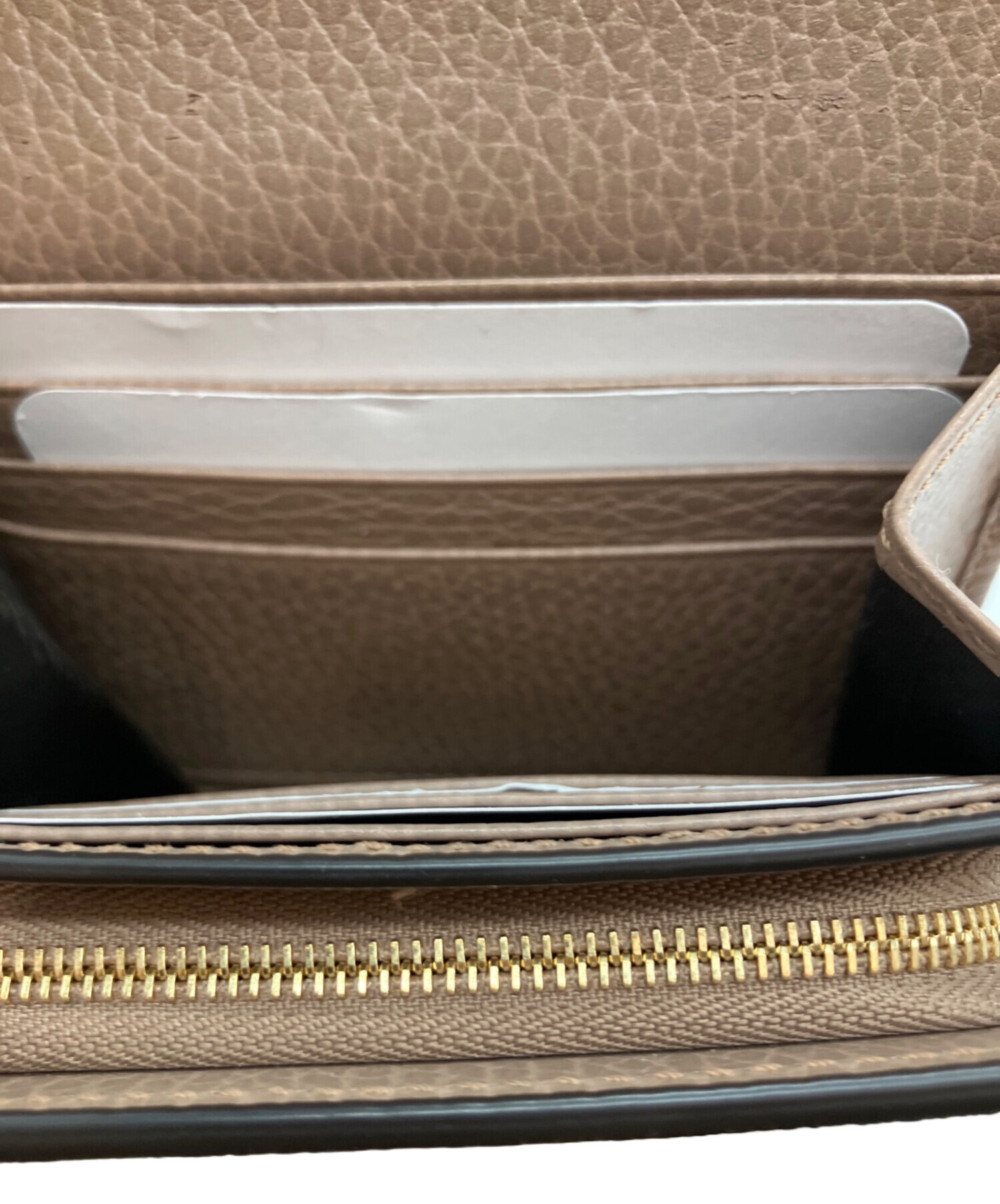 中古・古着通販】GUCCI (グッチ) GGマーモント 2つ折り財布 ベージュ