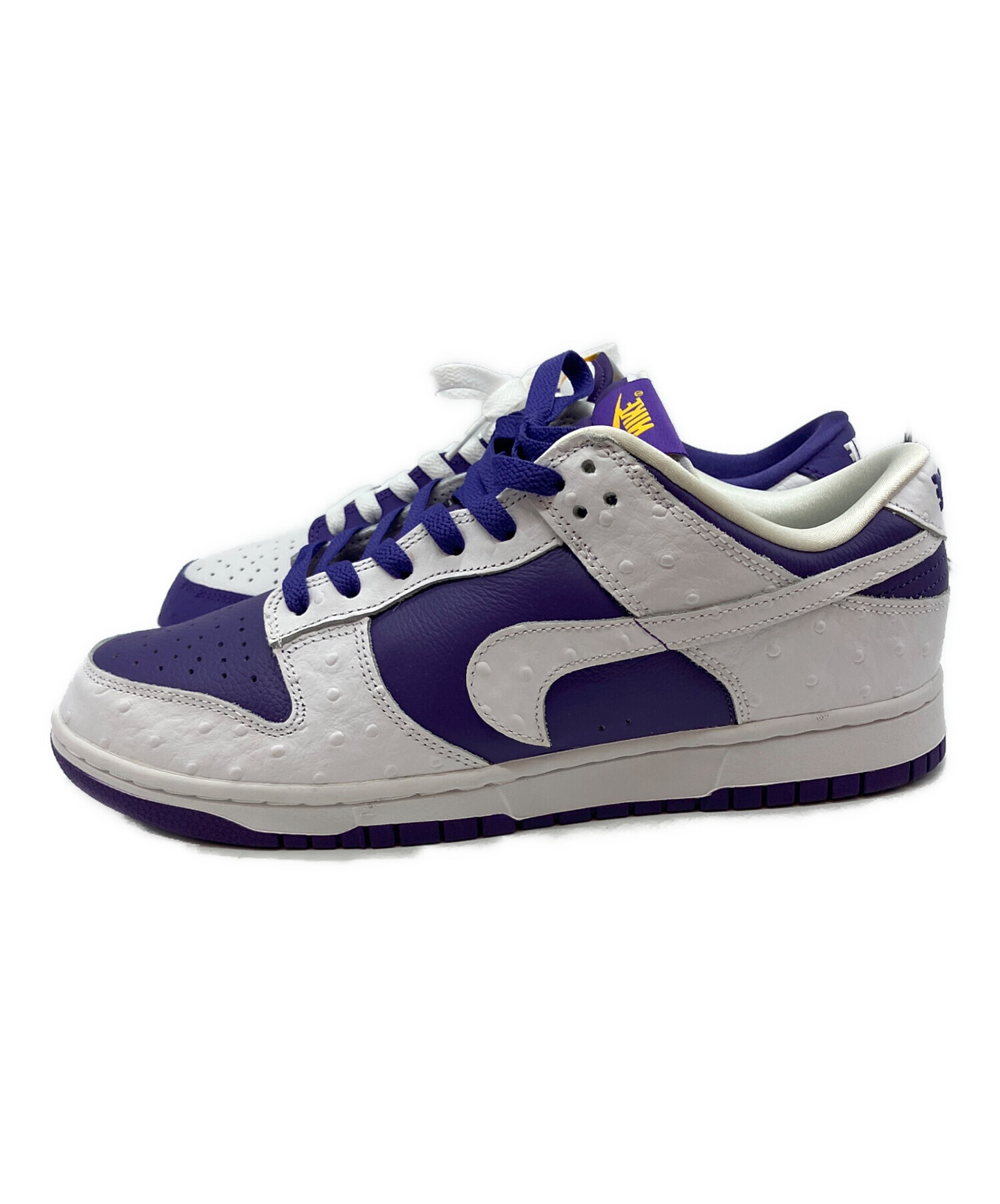 今なら即納 Nike WMNS Dunk Low Made You Look