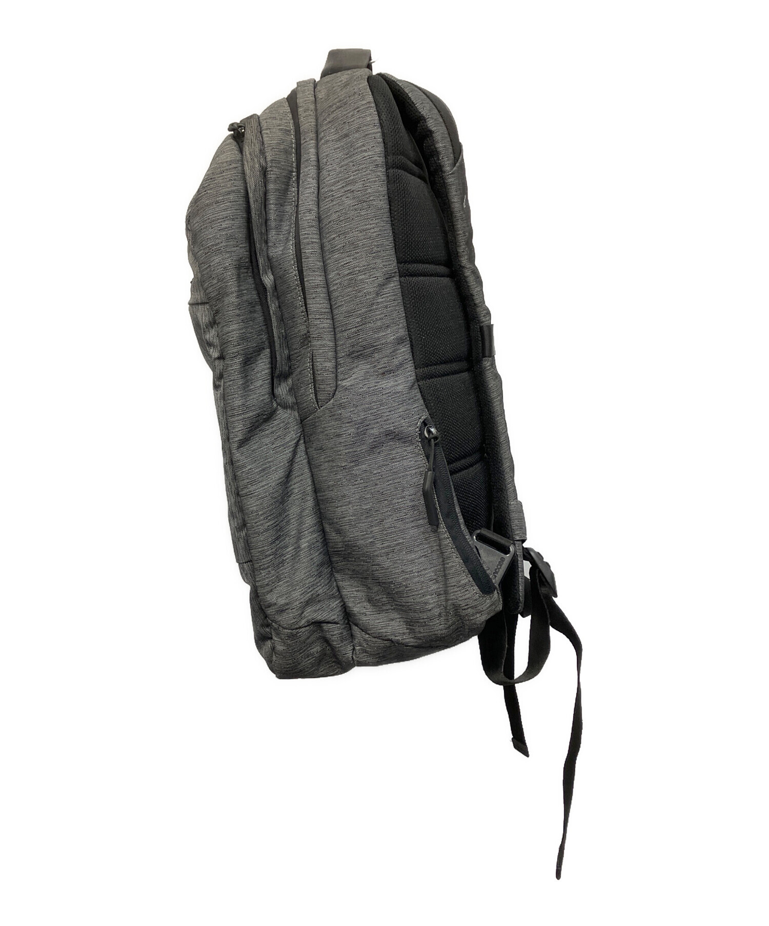 中古・古着通販】Incase (インケース) City バックパック グレー 