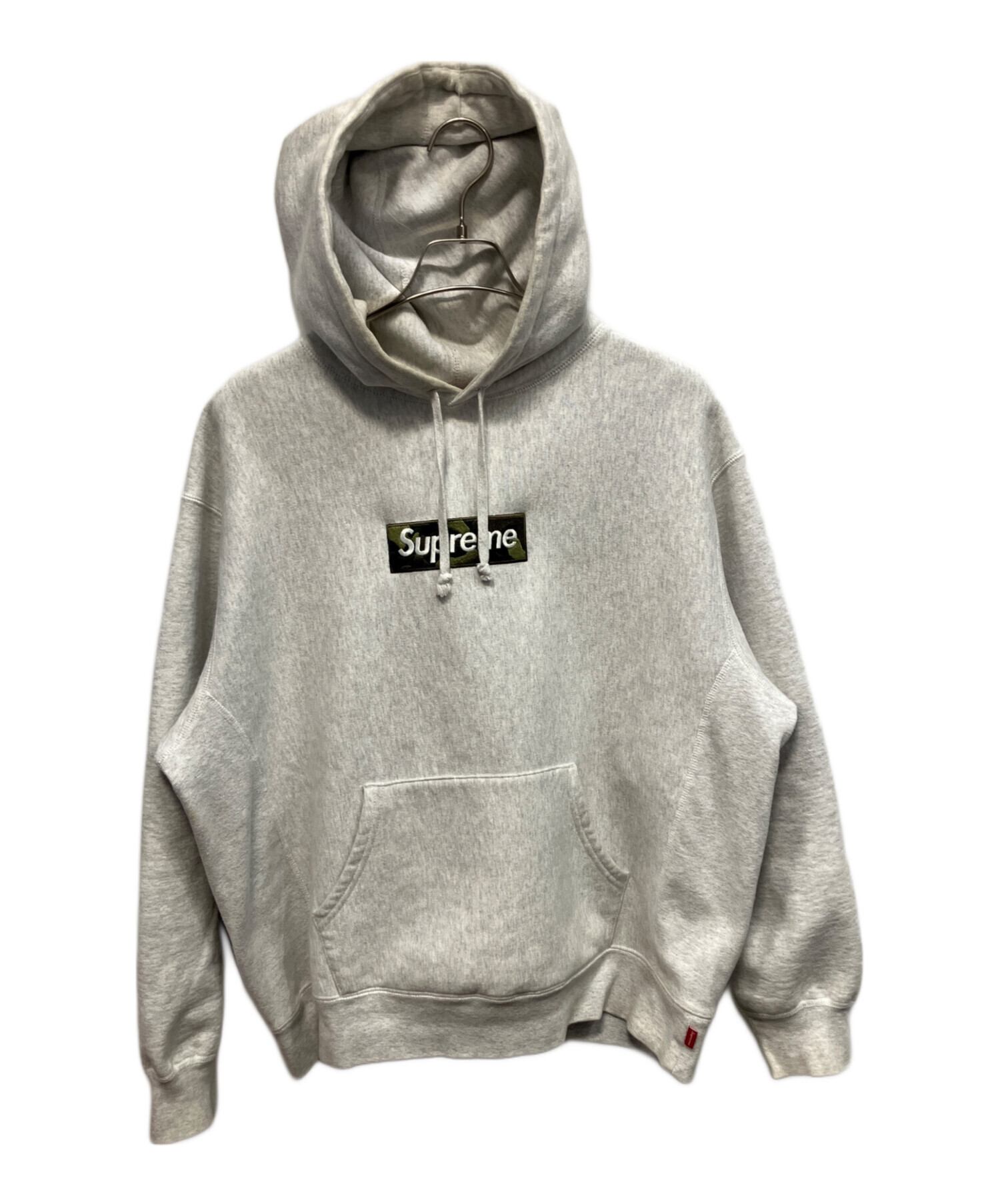 正規品 Supreme シュプリーム グラディエント スリーブパーカー グレー 中古・古着通販】SUPREME (シュプリーム) Supreme Satin Applique