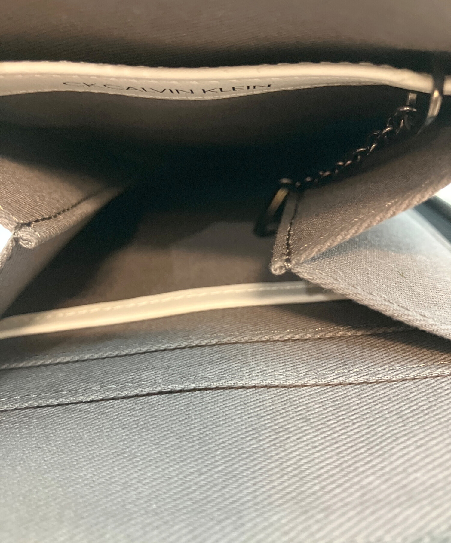 中古・古着通販】Calvin Klein (カルバンクライン) スマホショルダー