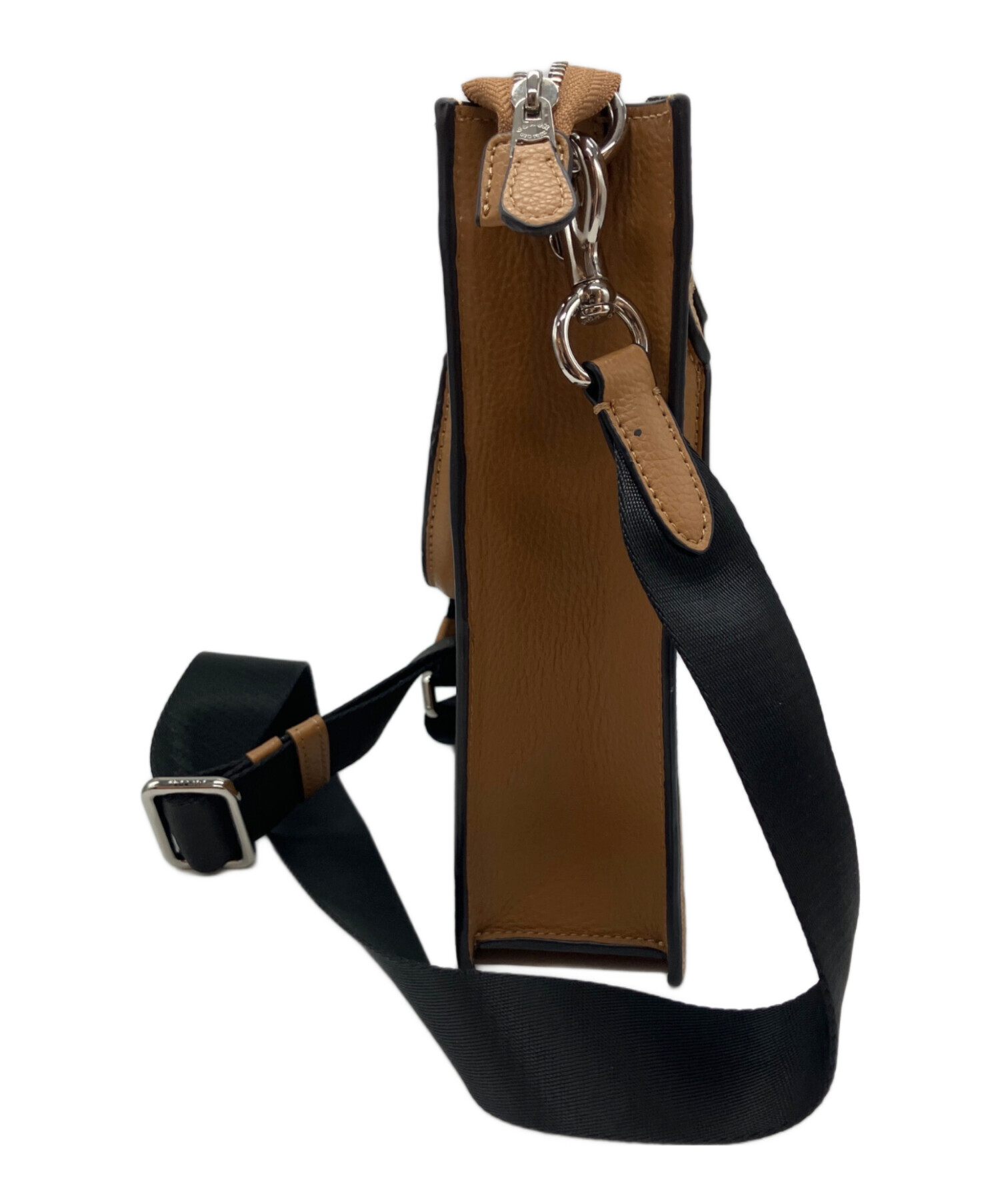 未使用級 現行◎コーチ ディラントート 2wayショルダーバッグ ヴァーシティ 中古・古着通販】COACH (コーチ) ディラン トート・ヴァーシティ