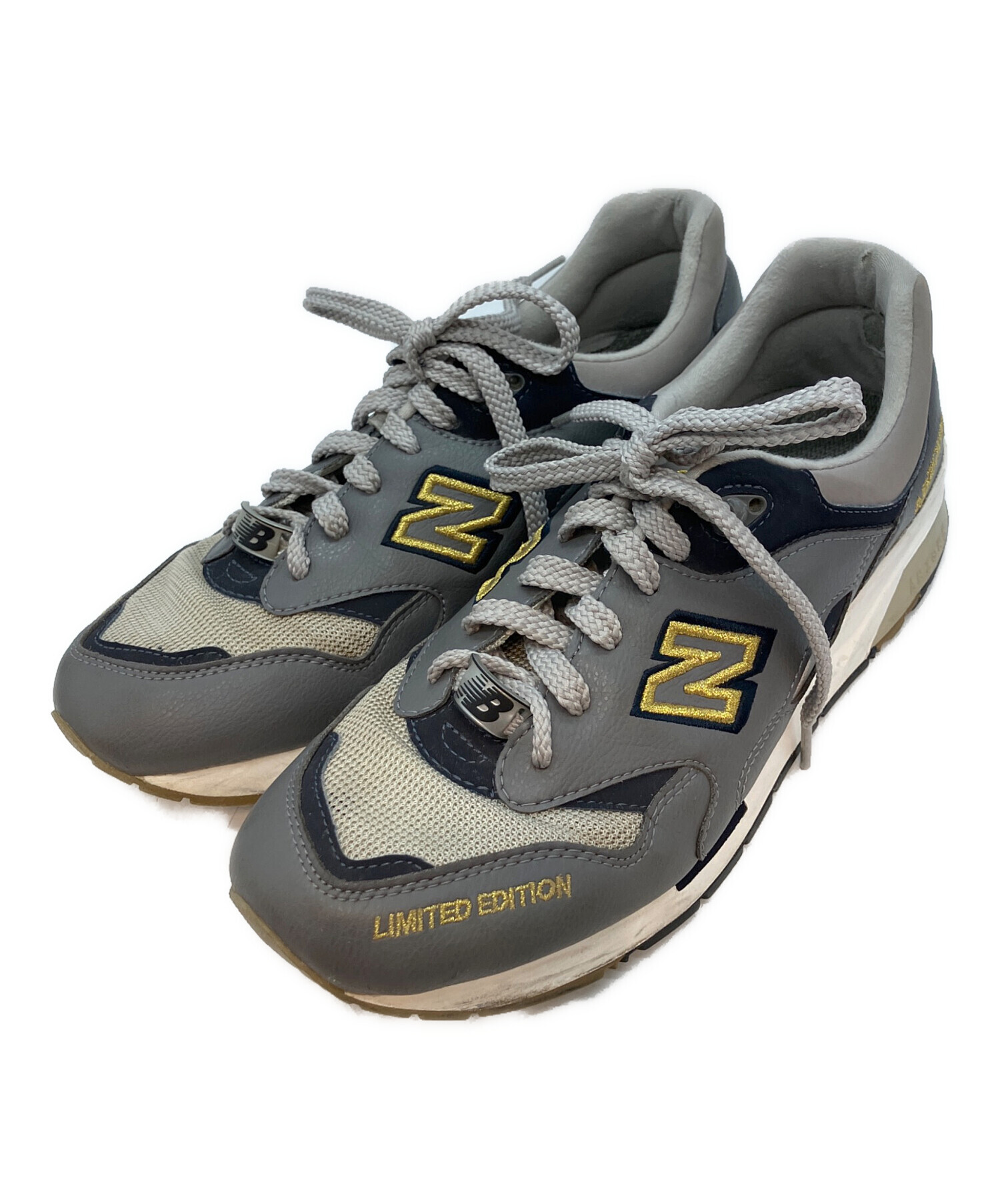 new balance ニューバランス/スニーカー/1600 グレー×ゴールド/CM1600LE/27.0/メンズスニーカー/Aランク/67【中古】 中古・古着通販】NEW BALANCE (ニューバランス) ローカットスニーカー