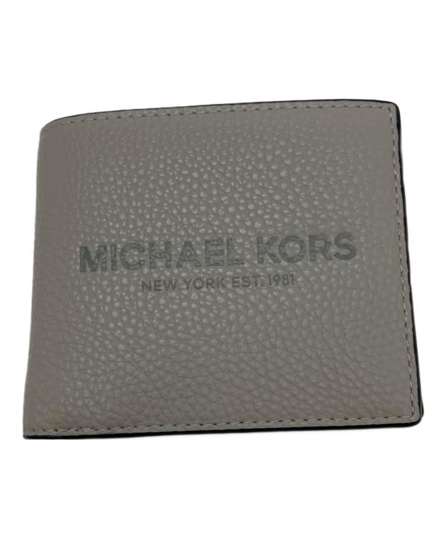 【新品タグ付】マイケルコース 2つ折り財布　グレー 中古・古着通販】MICHAEL KORS (マイケルコース) 2つ折り財布 グレー