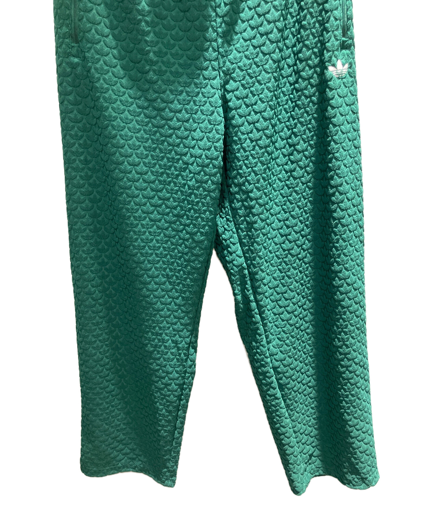 古着  アディダス トラックパンツ EUROPA TP グリーン M 中古・古着通販】adidas (アディダス) グリーン モノグラム トラック