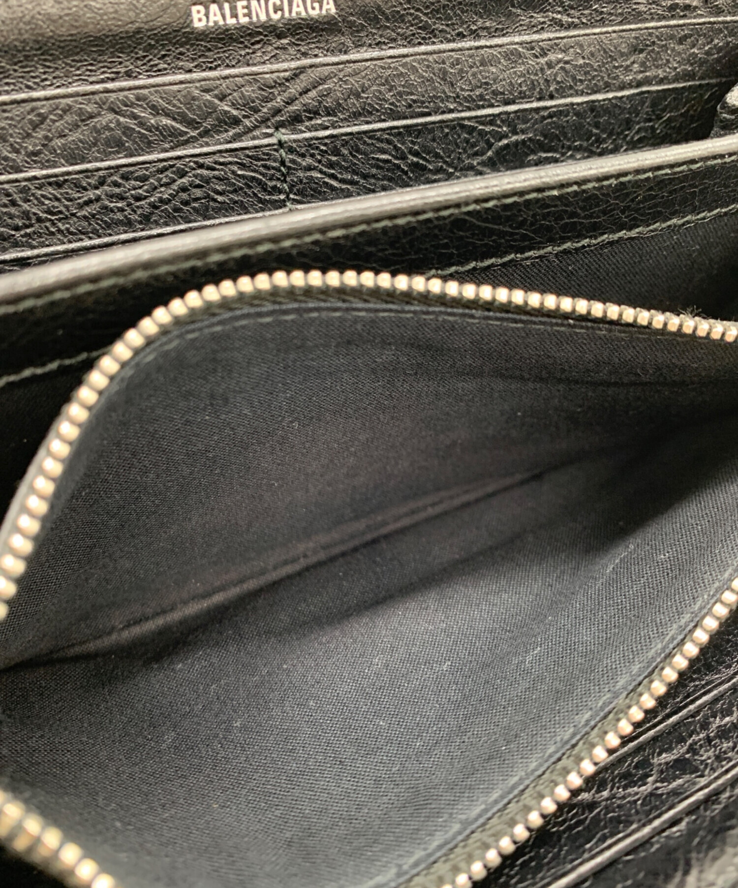 バレンシアガ　長財布　財布　黒　USED BALENCIAGA 長財布 革 黒 BALENCIAGA 長財布 黒