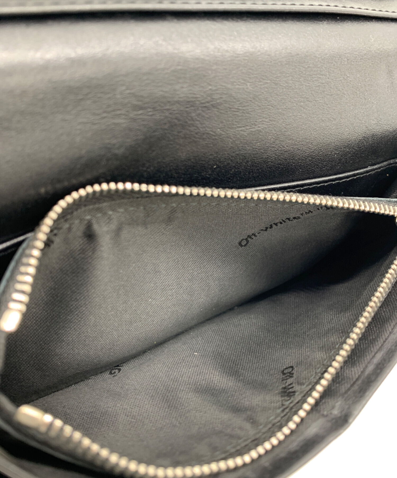 中古・古着通販】OFFWHITE (オフホワイト) 二つ折り長財布 ブラック