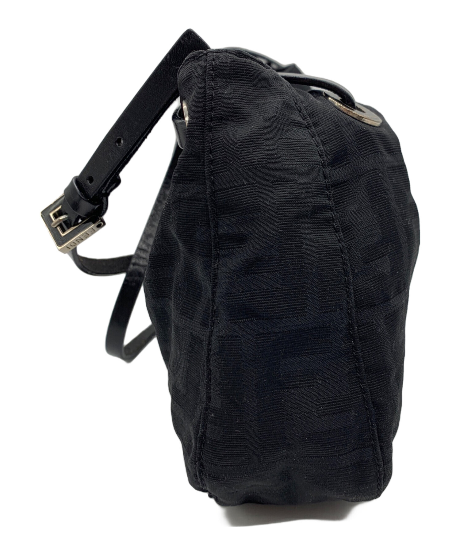 中古・古着通販】FENDI (フェンディ) ズッカショルダーバッグ ブラック 