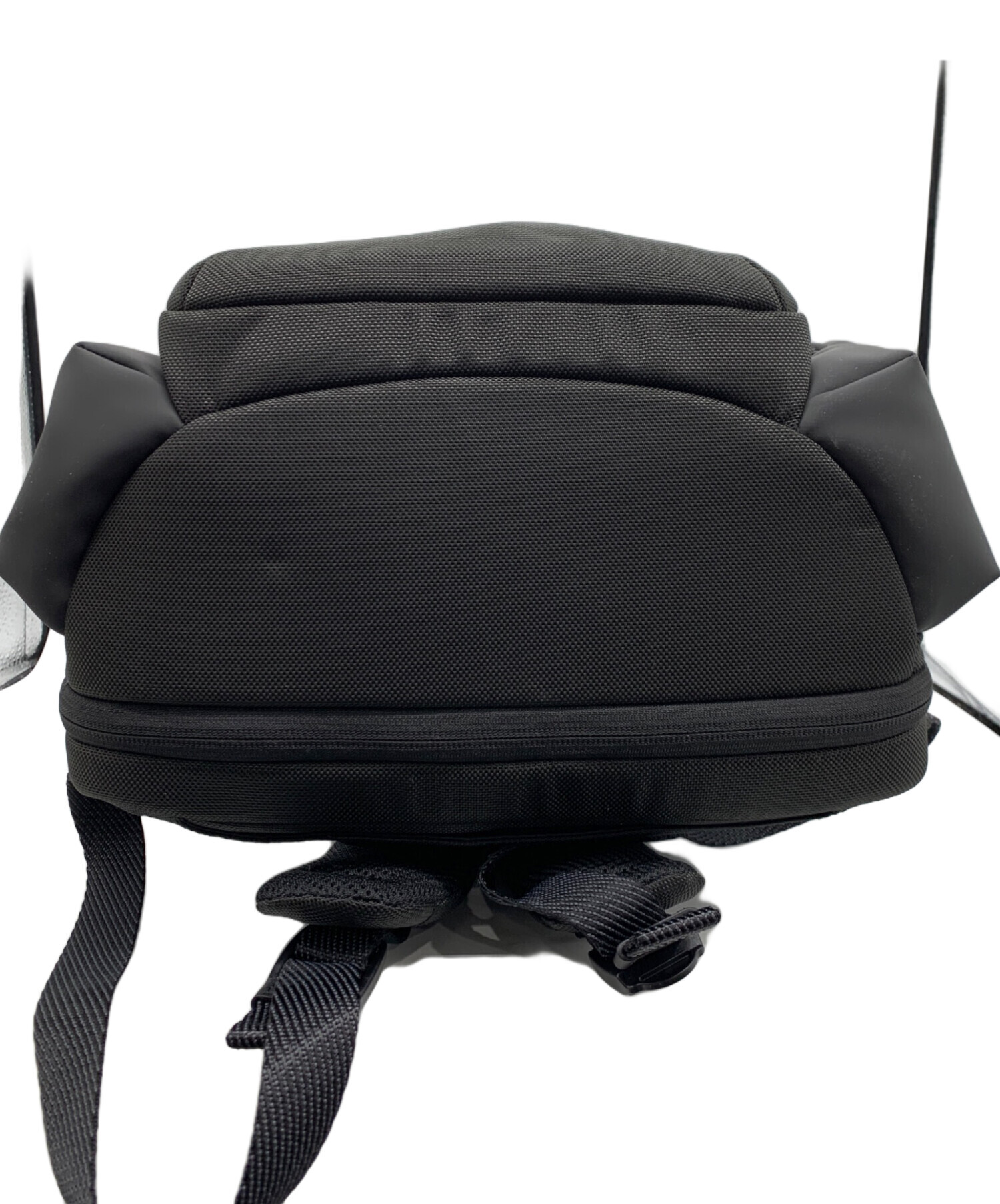 未使用 TUMI トゥミ バックパック 中古・古着通販】TUMI (トゥミ) バックパック ブラック｜ブランド