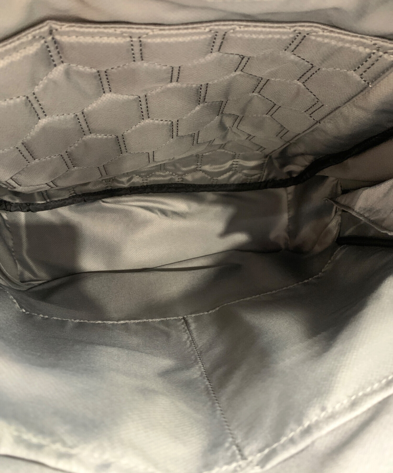 中古・古着通販】TUMI (トゥミ) リュック グレー｜ブランド・古着通販 