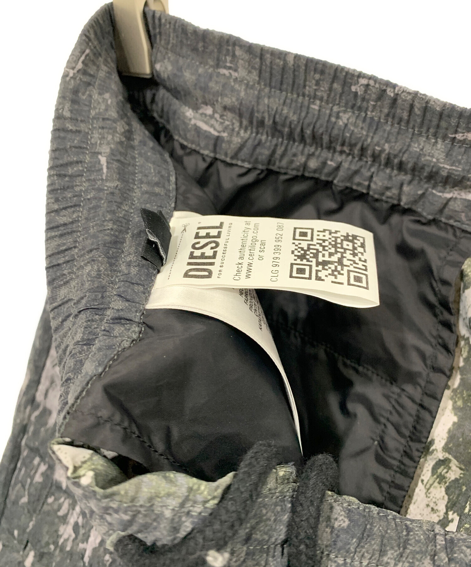 中古・古着通販】DIESEL (ディーゼル) ナイロンパンツ ブラック×グレー
