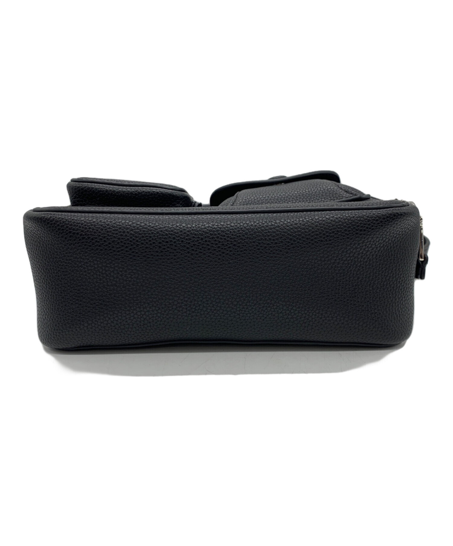 【未使用】　Emporio Armani エンポリオ・アルマーニ　ショルダー―バッグ EMPORIO ARMANI ショルダーバッグ 「エンポリオ アルマーニ」ASV
