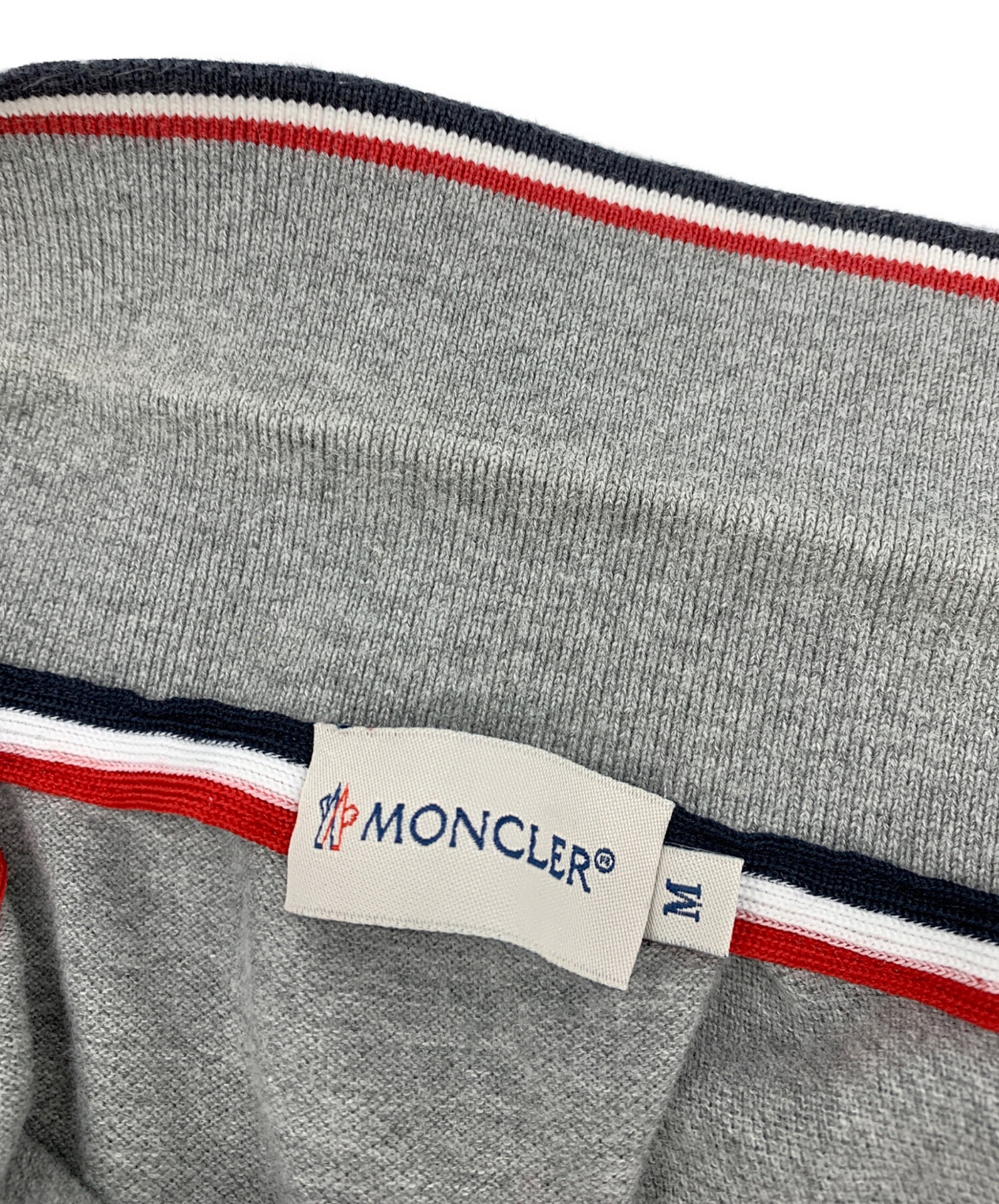 グレー モンクレール　S ポロシャツ MONCLER（モンクレール） ポロシャツ MAGLIA POLO MANICA C メンズ
