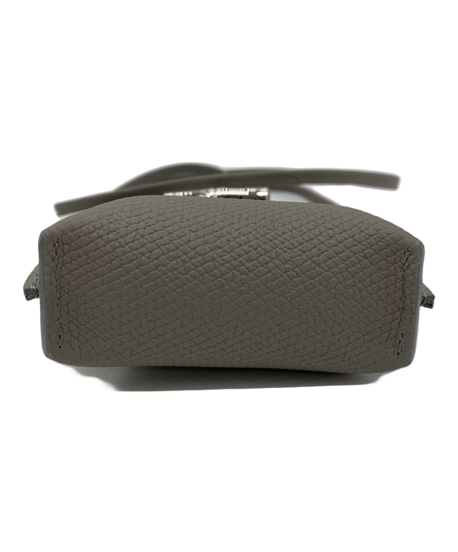 中古・古着通販】LONGCHAMP (ロンシャン) ショルダーポーチ グレー 