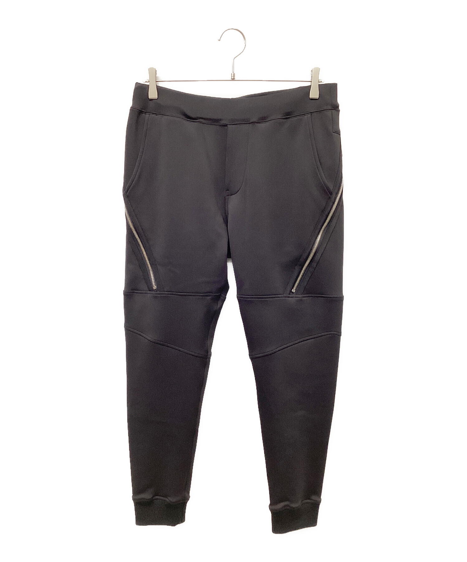 1PIU1UGUALE3 SPORTSウノピュウメンズパンツV（L）