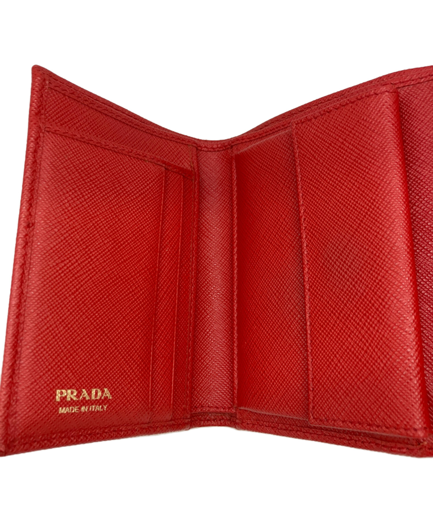 中古・古着通販】PRADA (プラダ) 3つ折り財布 レッド｜ブランド・古着 