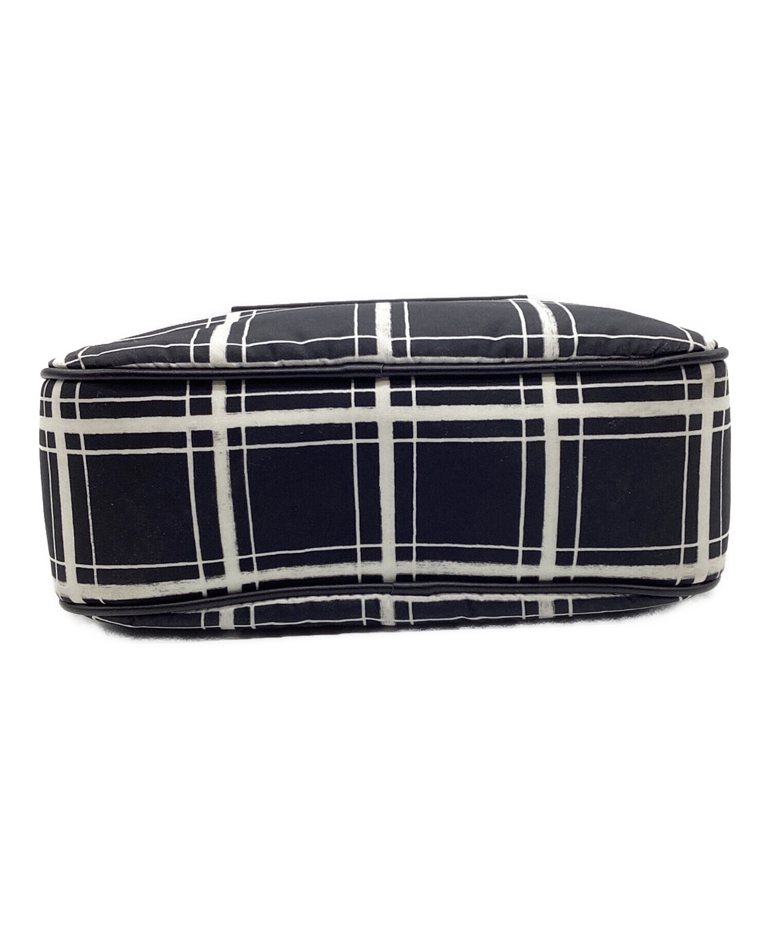 中古・古着通販】MARNI (マルニ) CHECK NYLON PUFF CAMERA BAG 