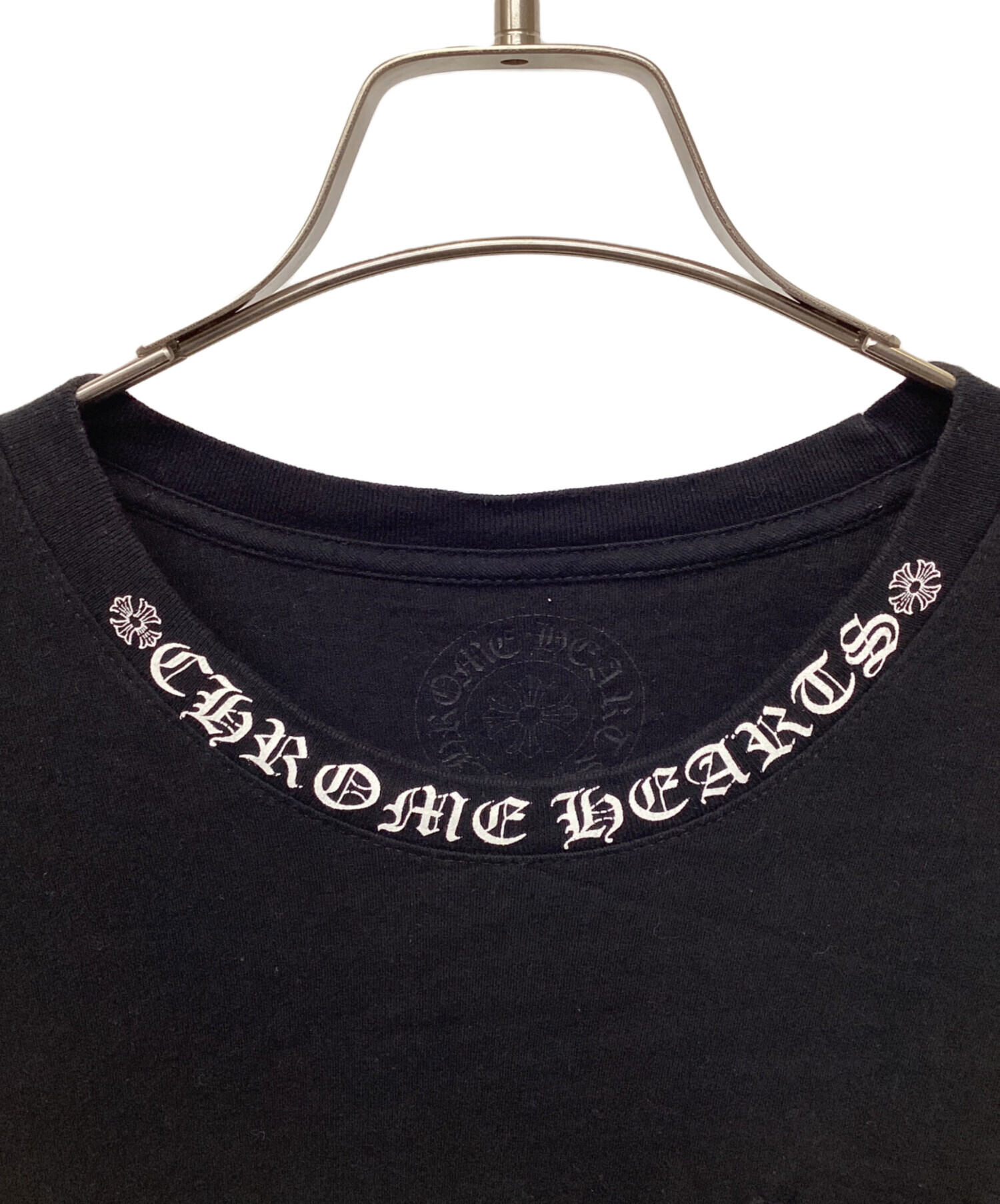 Chrome Hearts - 【中古美品・国内正規品】クロムハーツ　クロップ　Tシャツ 中古・古着通販】CHROME HEARTS (クロムハーツ) アームネックロゴT