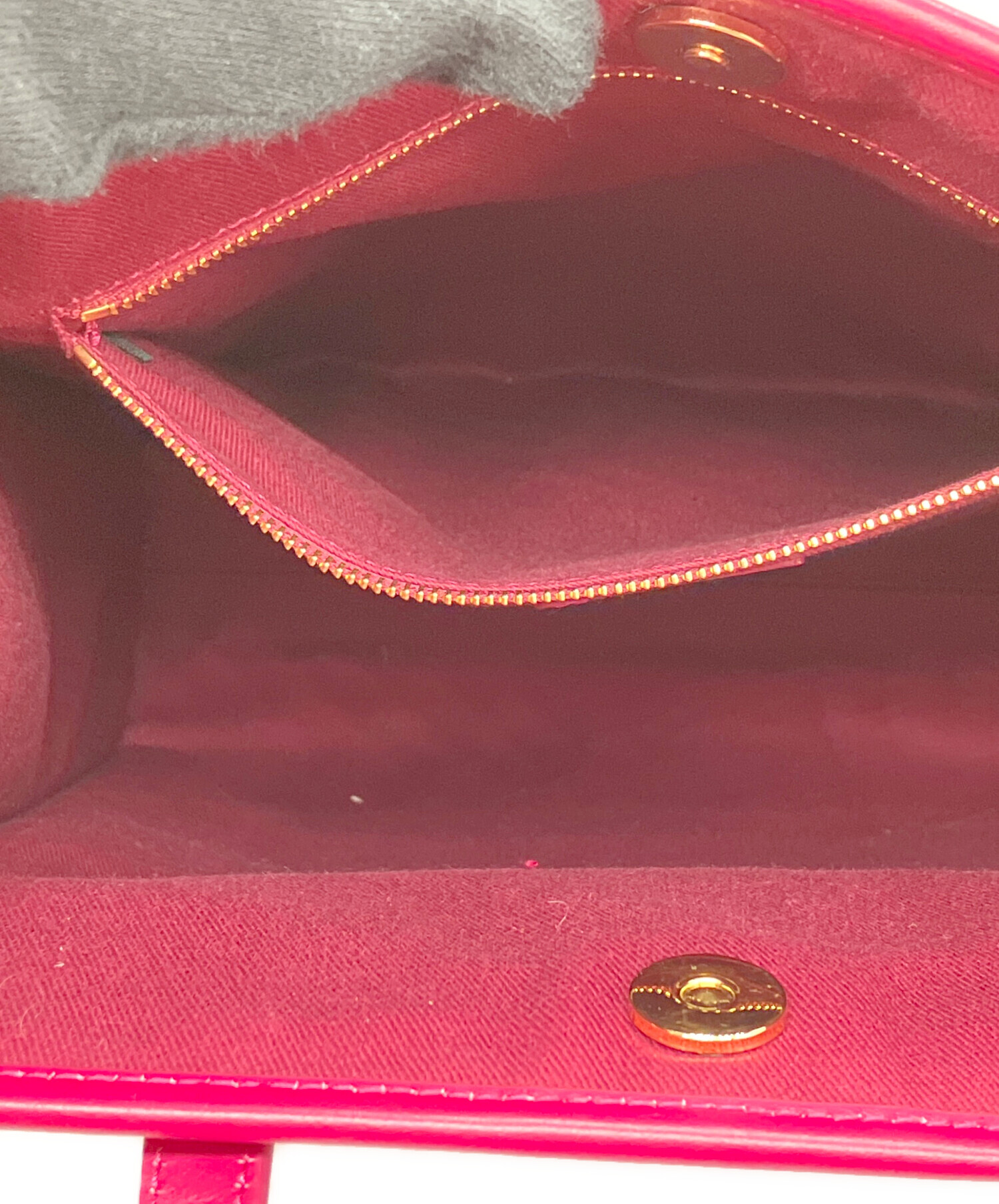 中古・古着通販】DOLCE & GABBANA (ドルチェ＆ガッバーナ) ロゴ