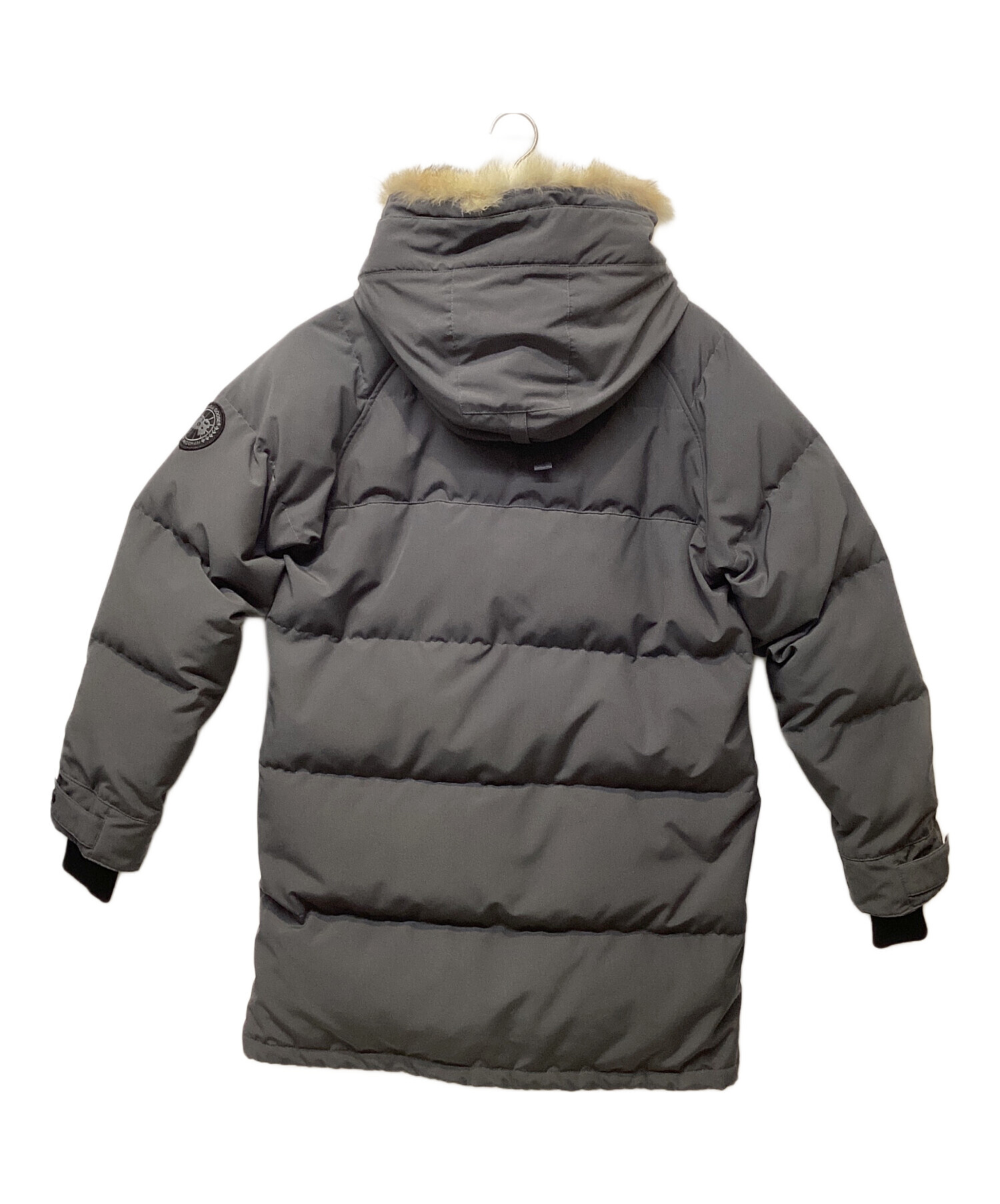 中古・古着通販】CANADA GOOSE (カナダグース) ダウンコート グレー 