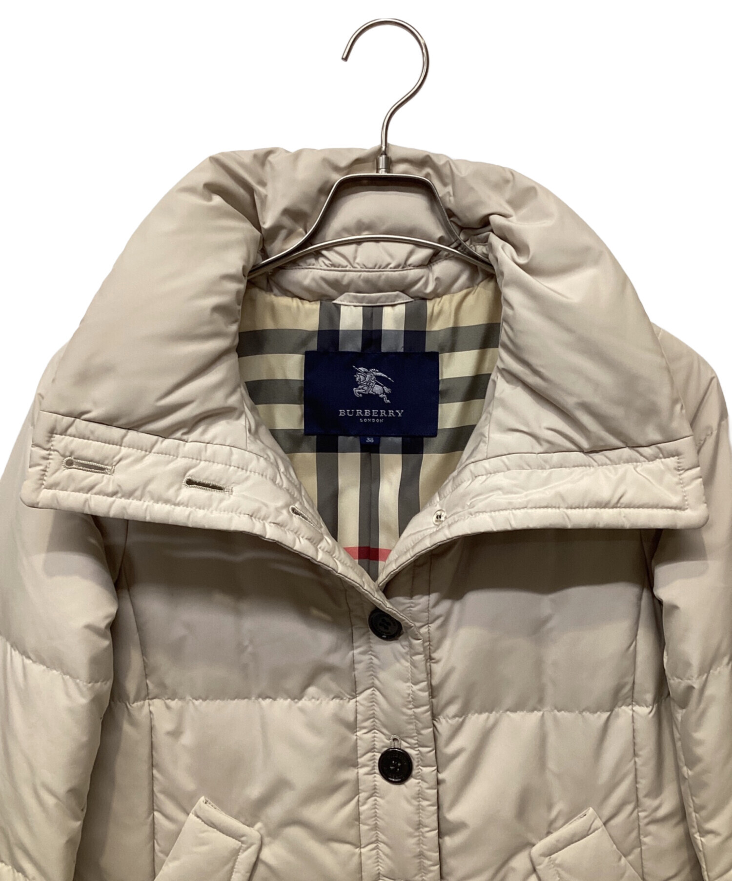 ✨️BURBERRY・ダウンコート✨️38 BURBERRY ダウンコート ✨️BURBERRY・ダウンコート✨️38 BURBERRY ダウンコート
