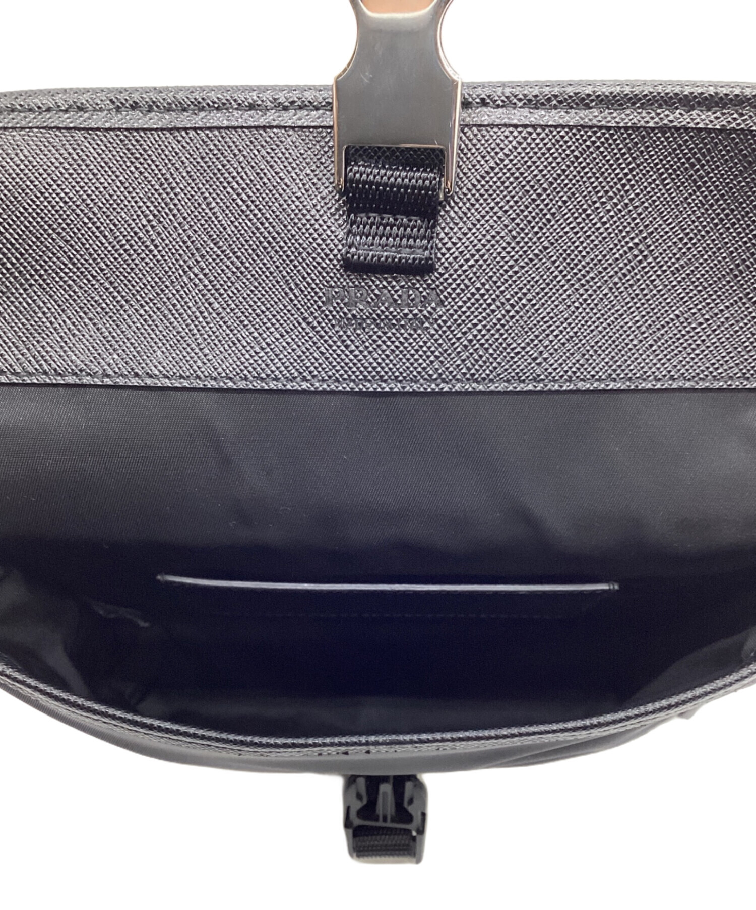 プラダ　ポーチ　新品未使用 中古・古着通販】PRADA (プラダ) ポーチ ホワイト｜ブランド