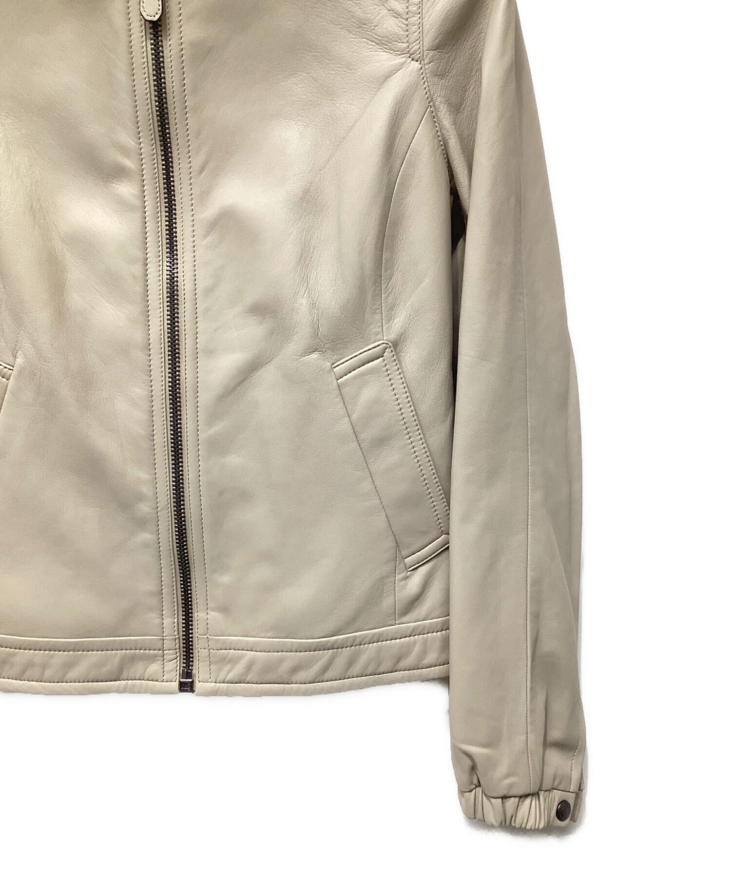 最終お値下げ！ほぼ未使用☆coach コーチ　ラムレザージャケット　ブラウン 中古・古着通販】COACH (コーチ) ラムレザージャケット ベージュ